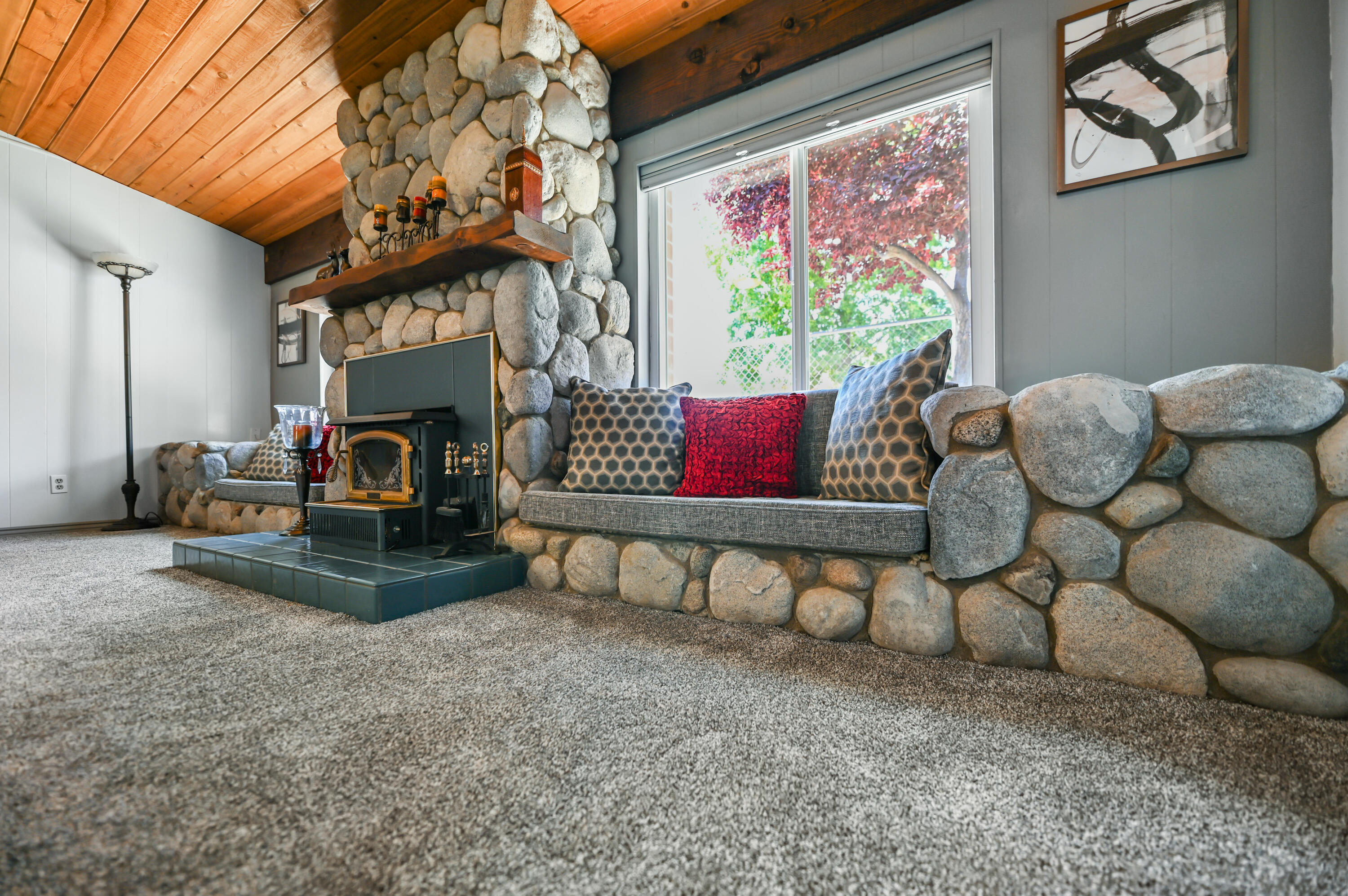 35279 Tule River Drive