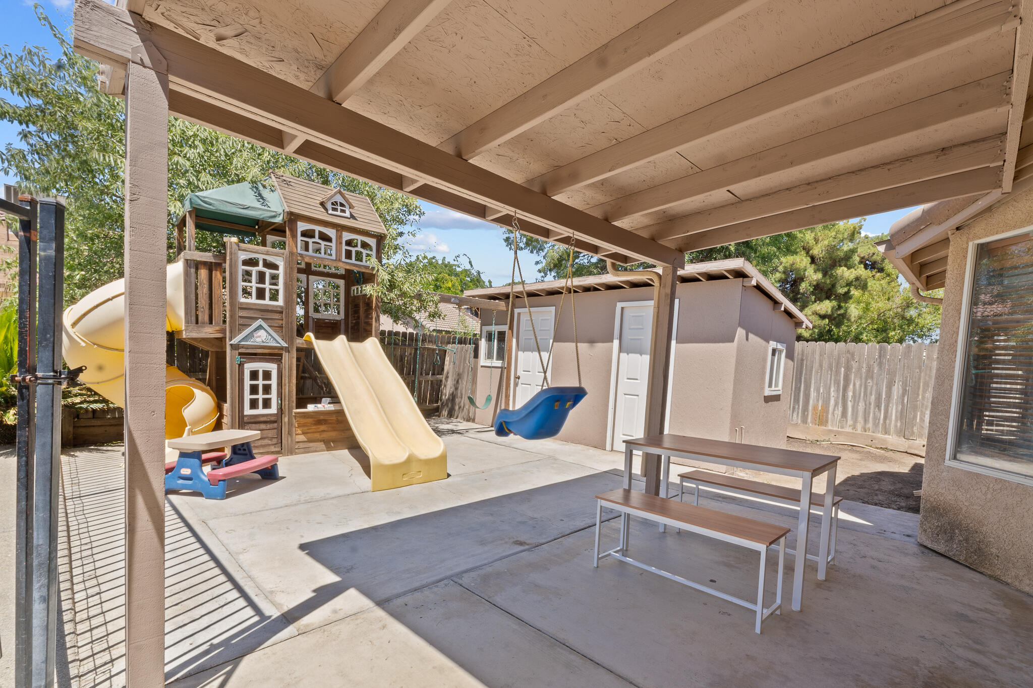 1636 River Springs Avenue