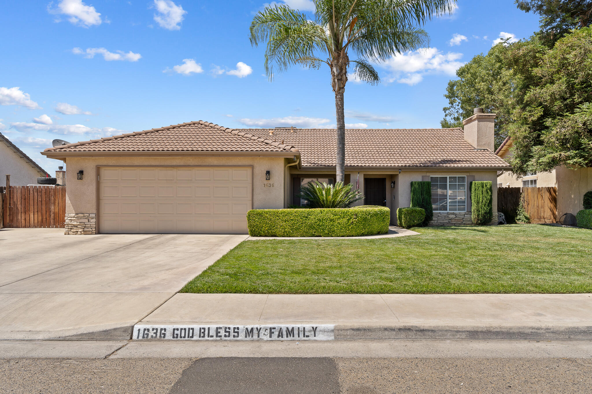 1636 River Springs Avenue