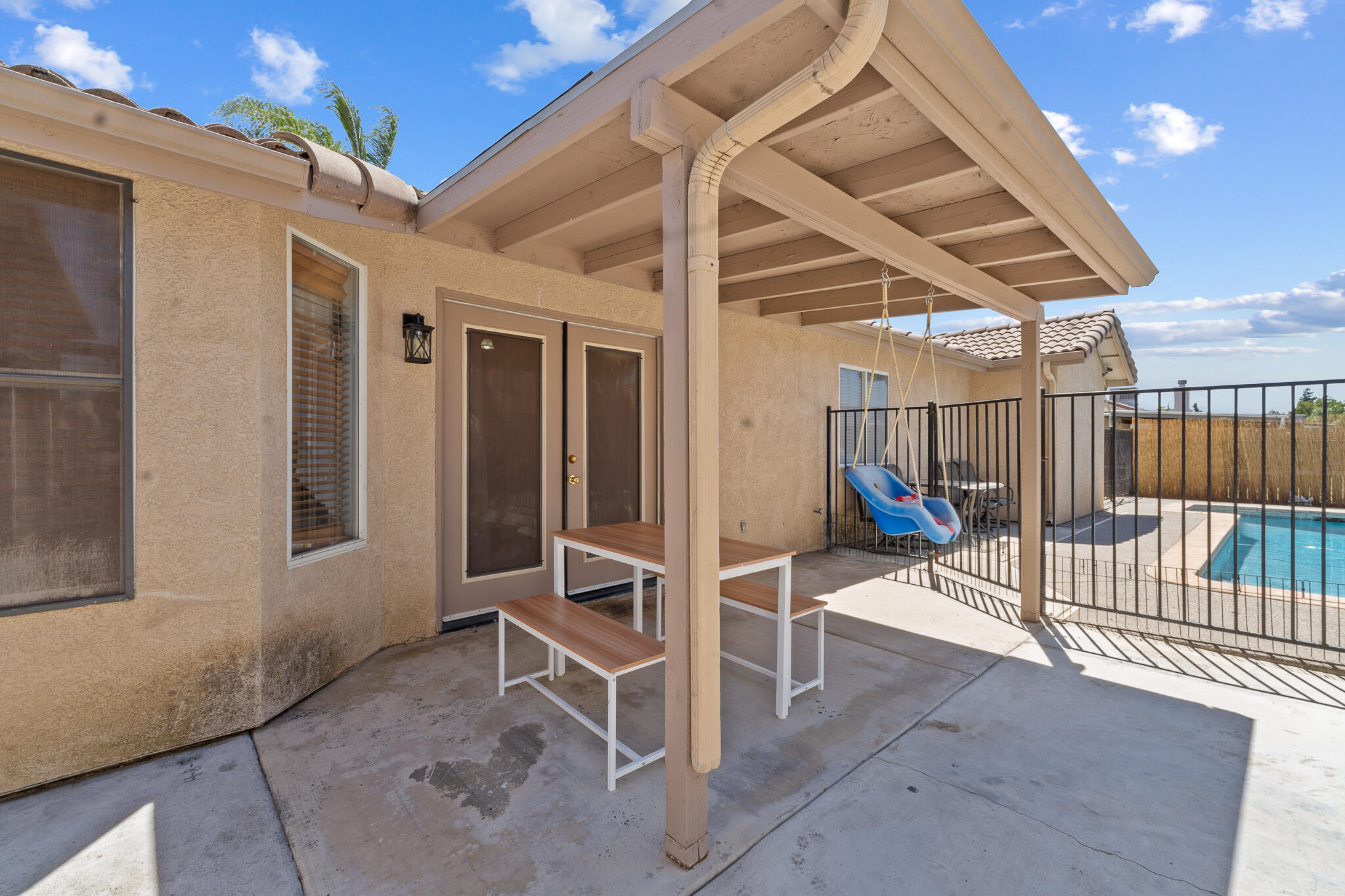 1636 River Springs Avenue