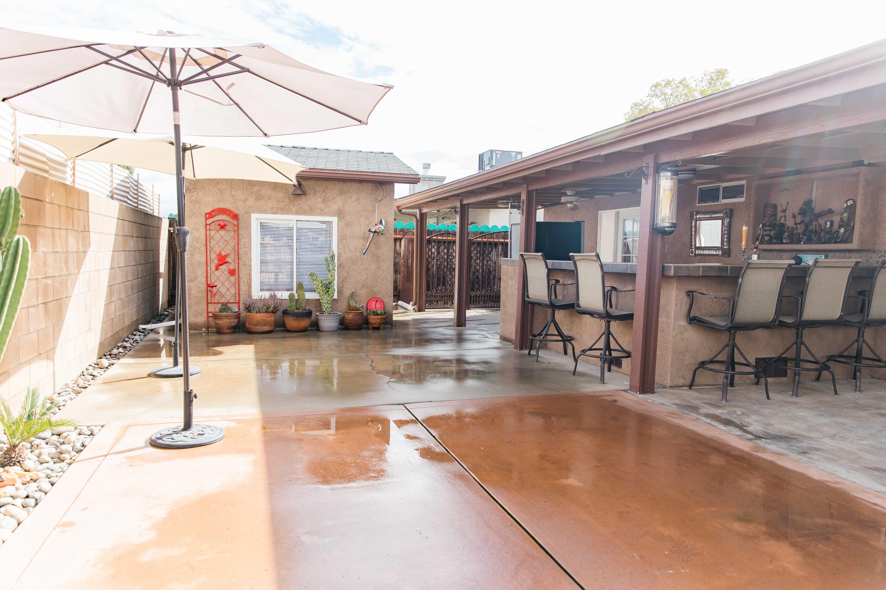 2158 Country View Avenue