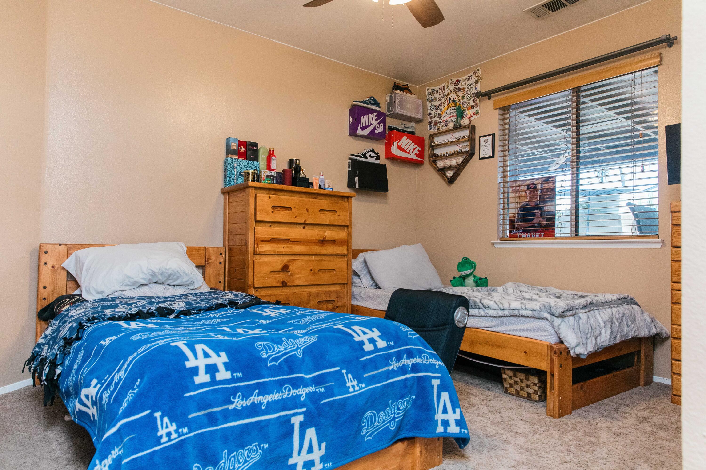 2158 Country View Avenue