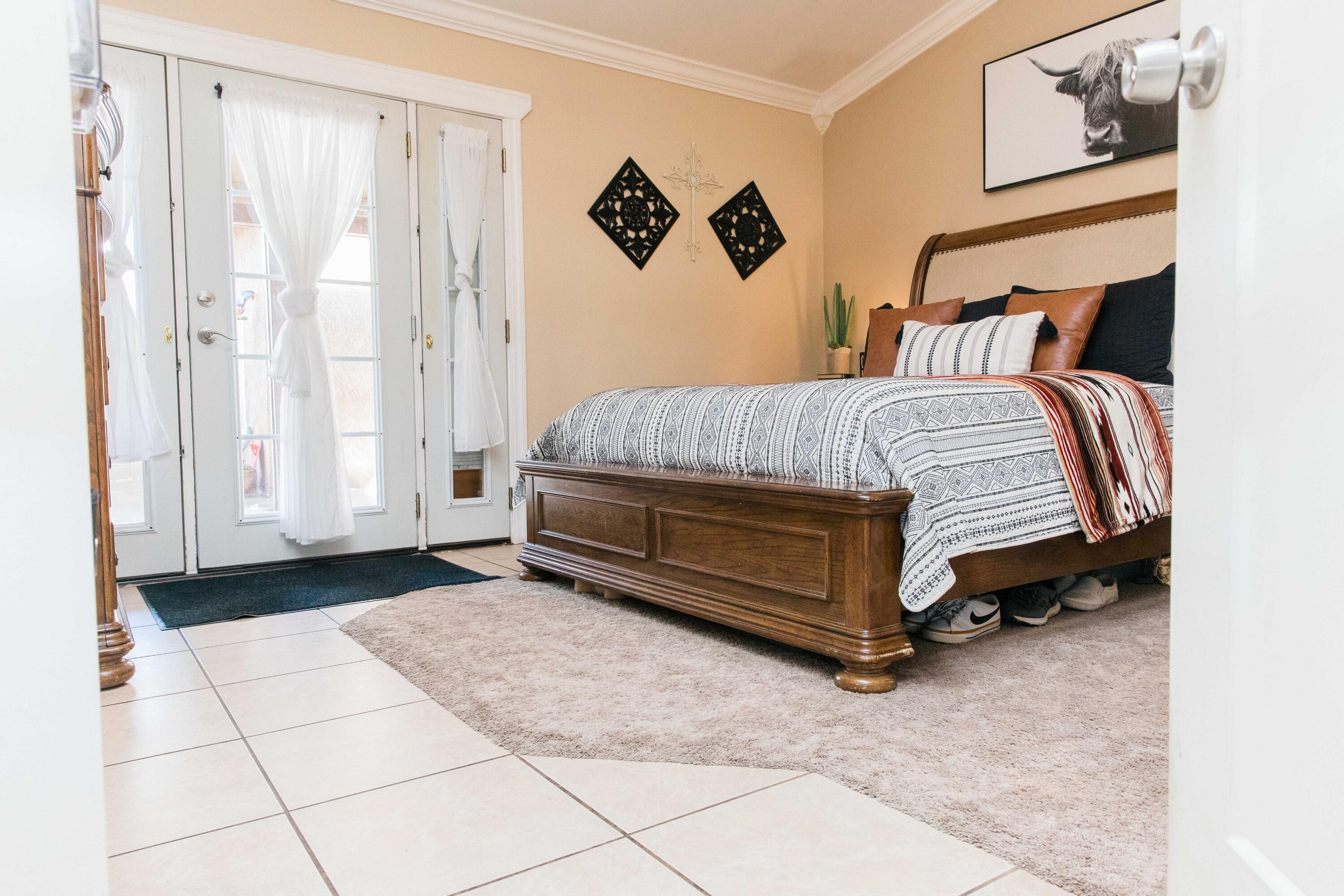 2158 Country View Avenue