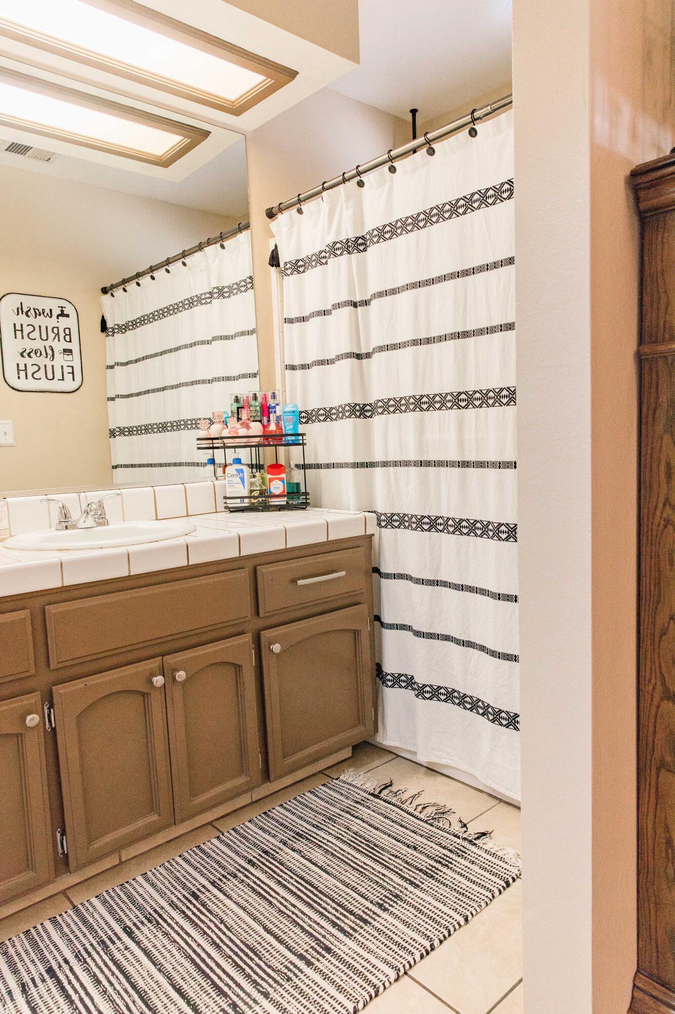 2158 Country View Avenue