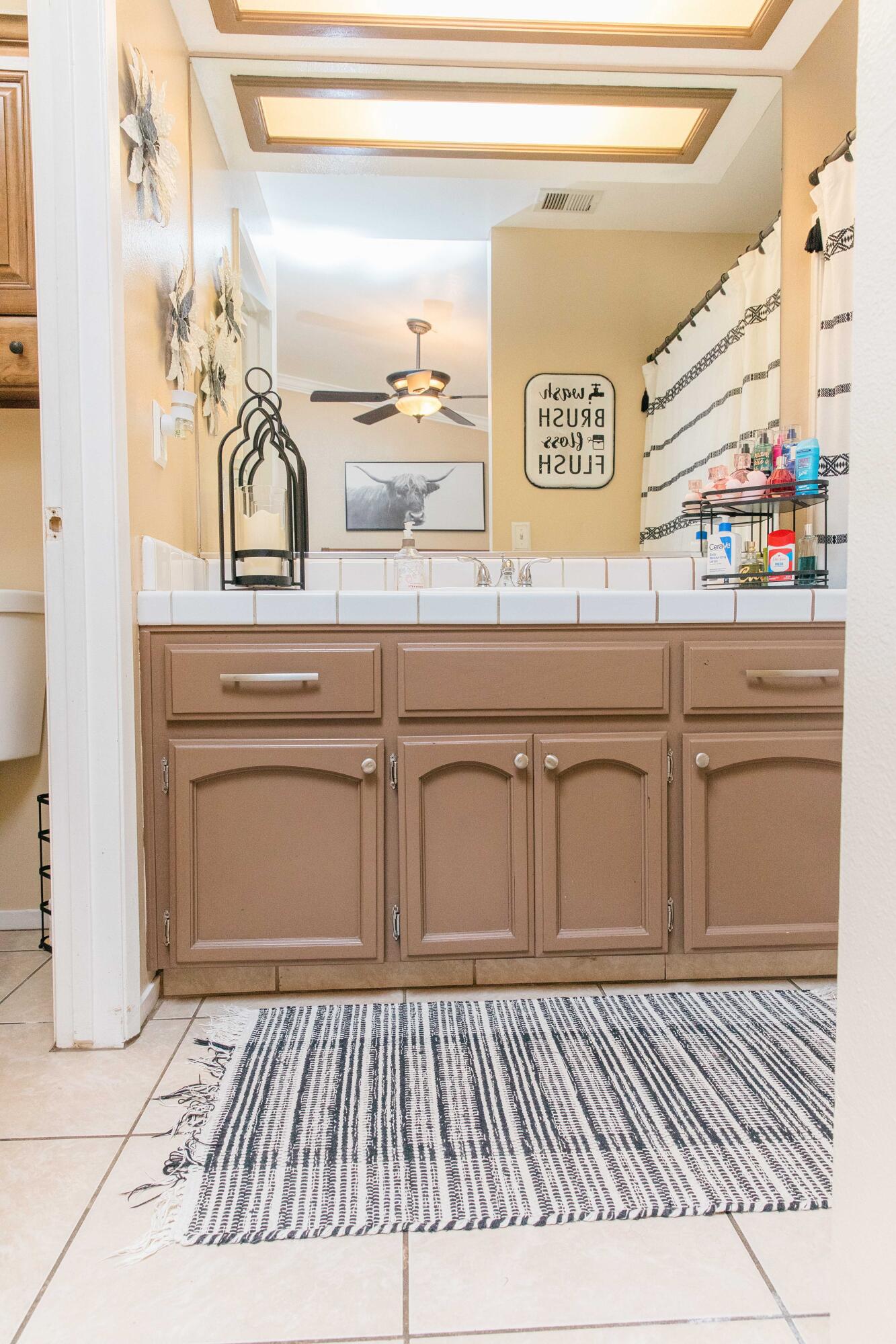 2158 Country View Avenue