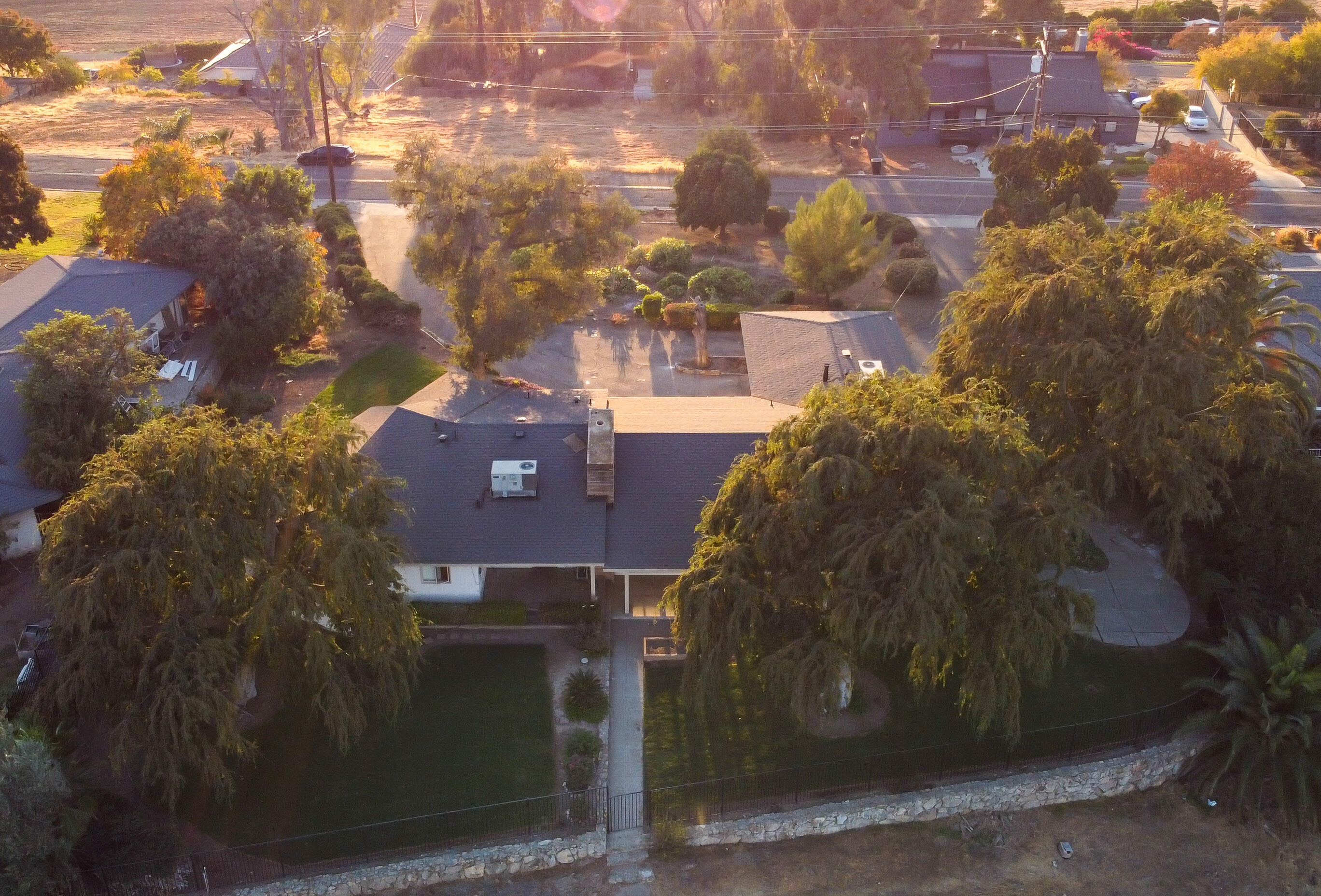 1136 N Highland Drive