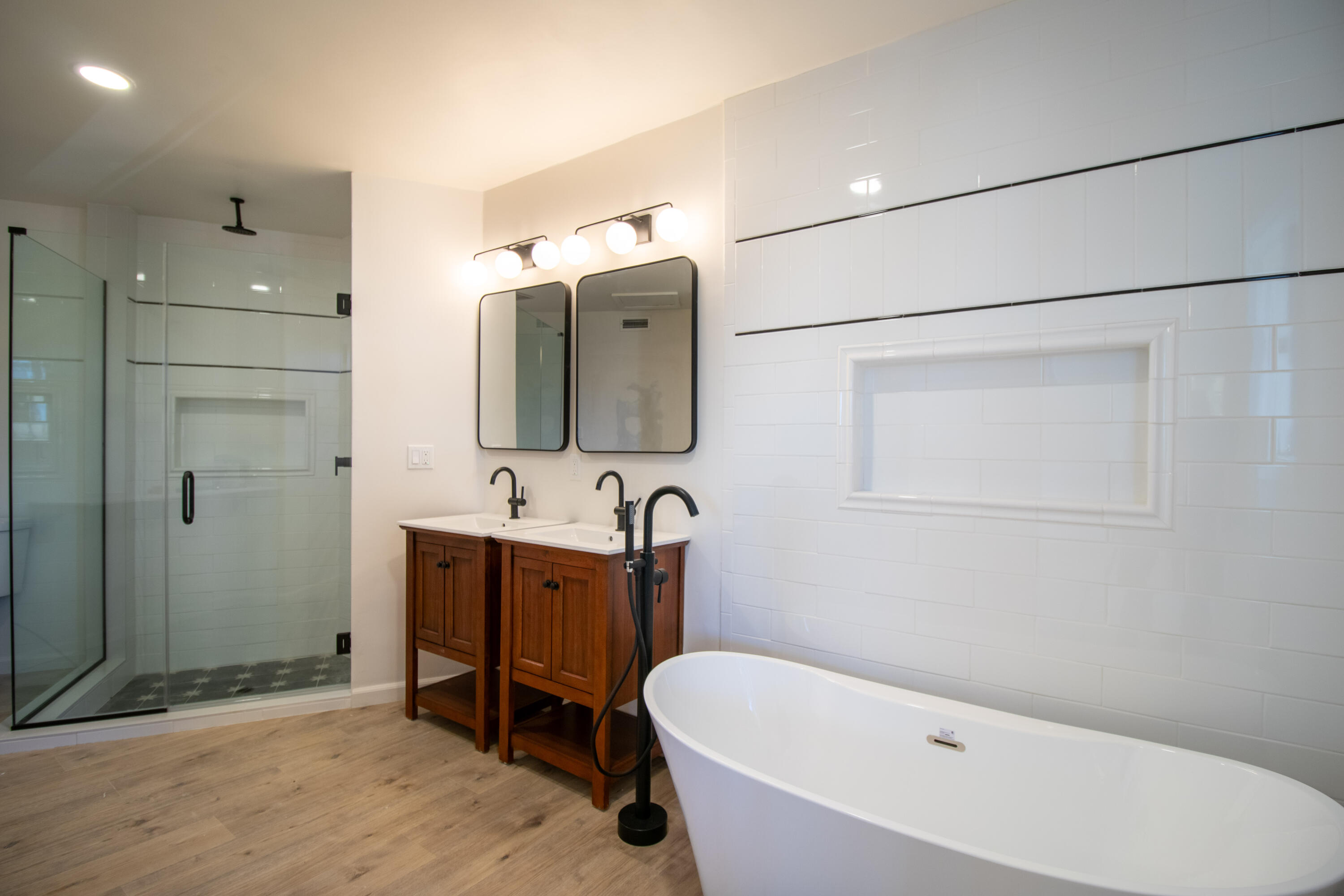 1136 N Highland Drive