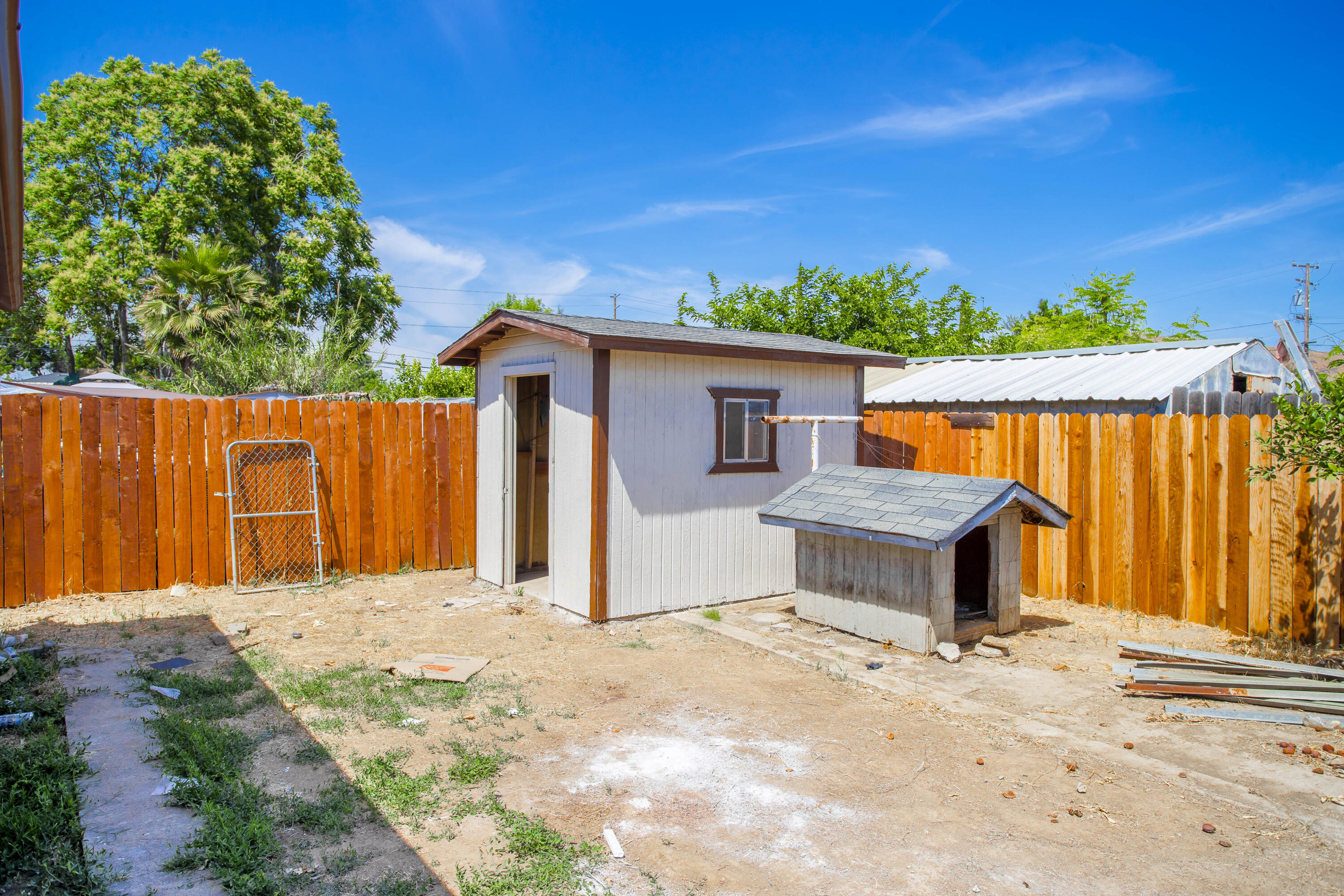 1756 N Boyles Street