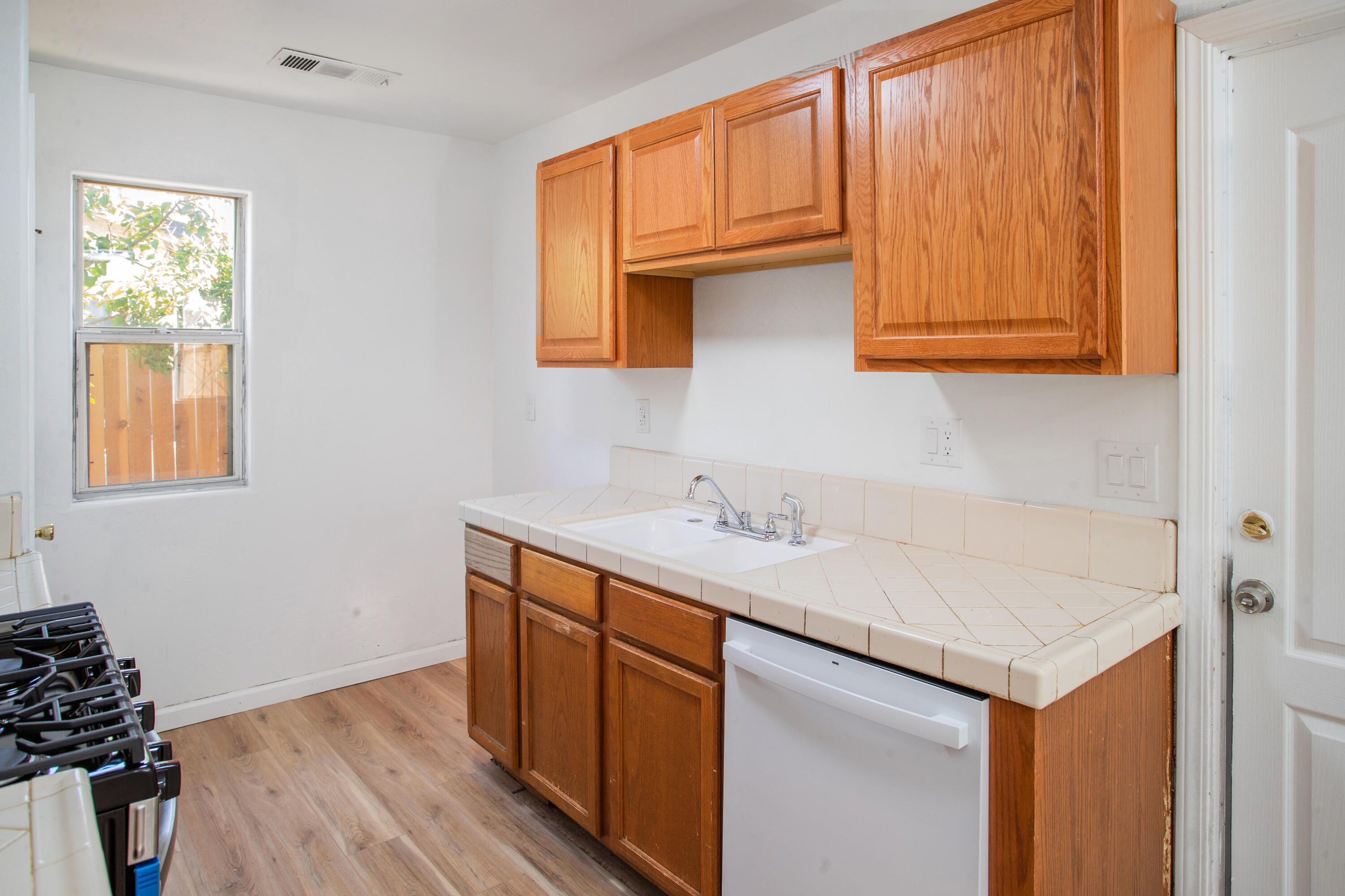 1756 N Boyles Street