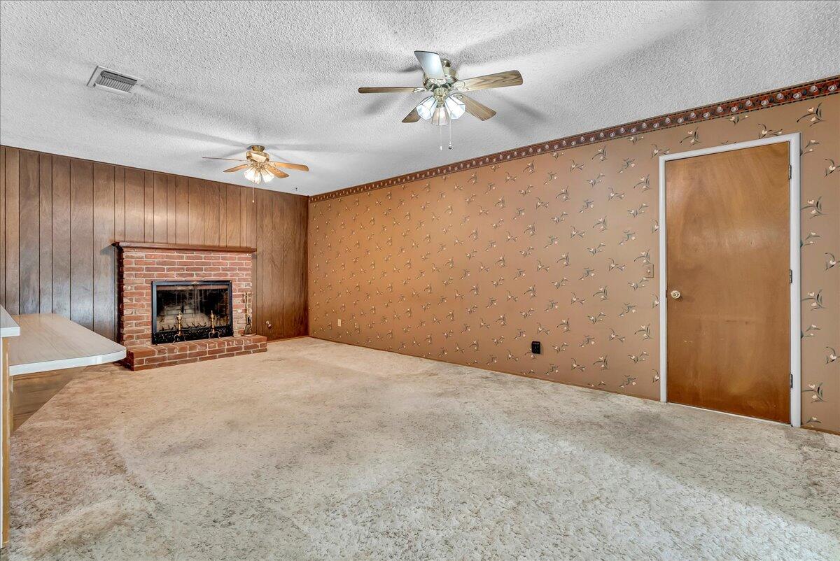 1447 Westside Street