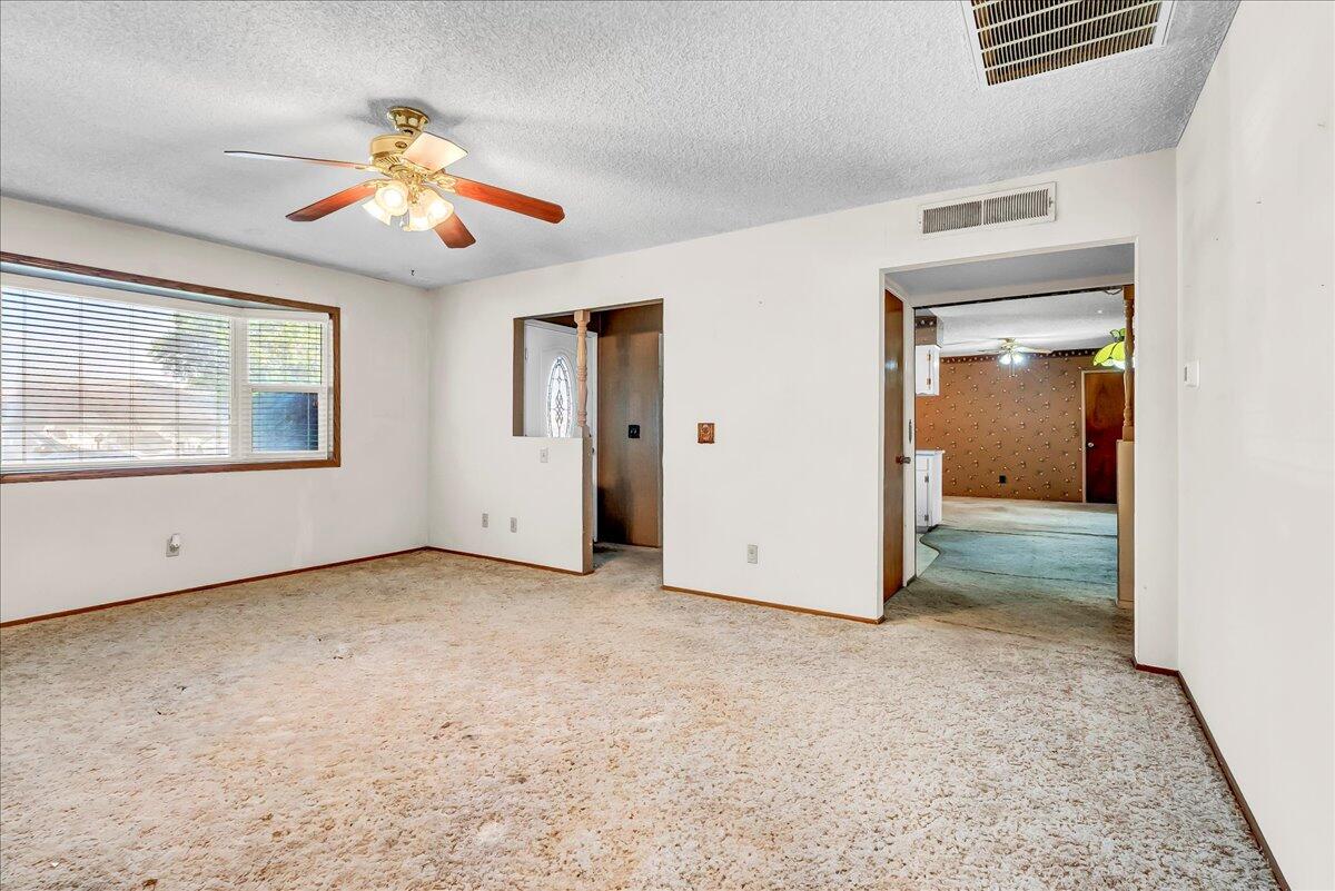 1447 Westside Street