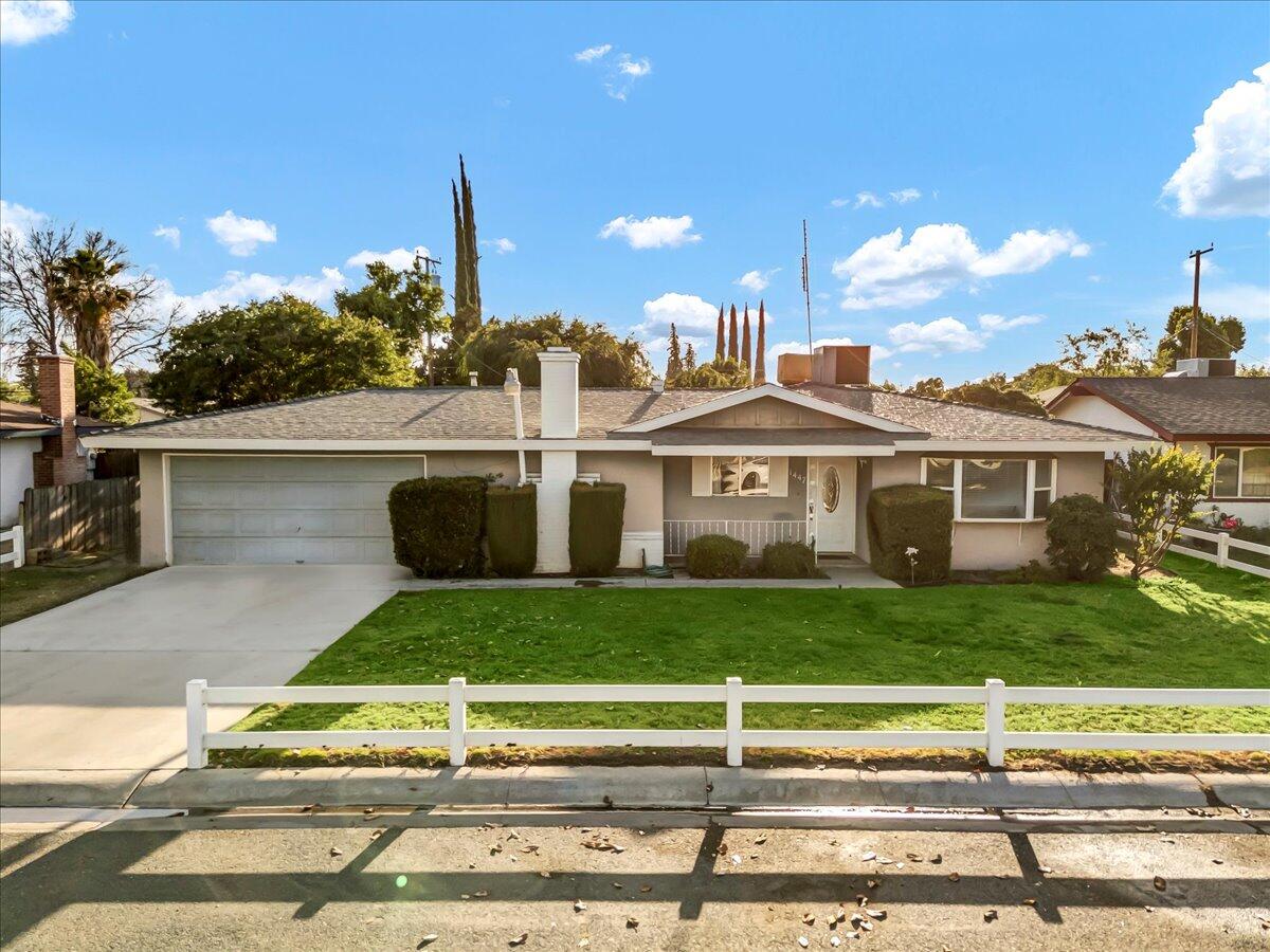 1447 Westside Street