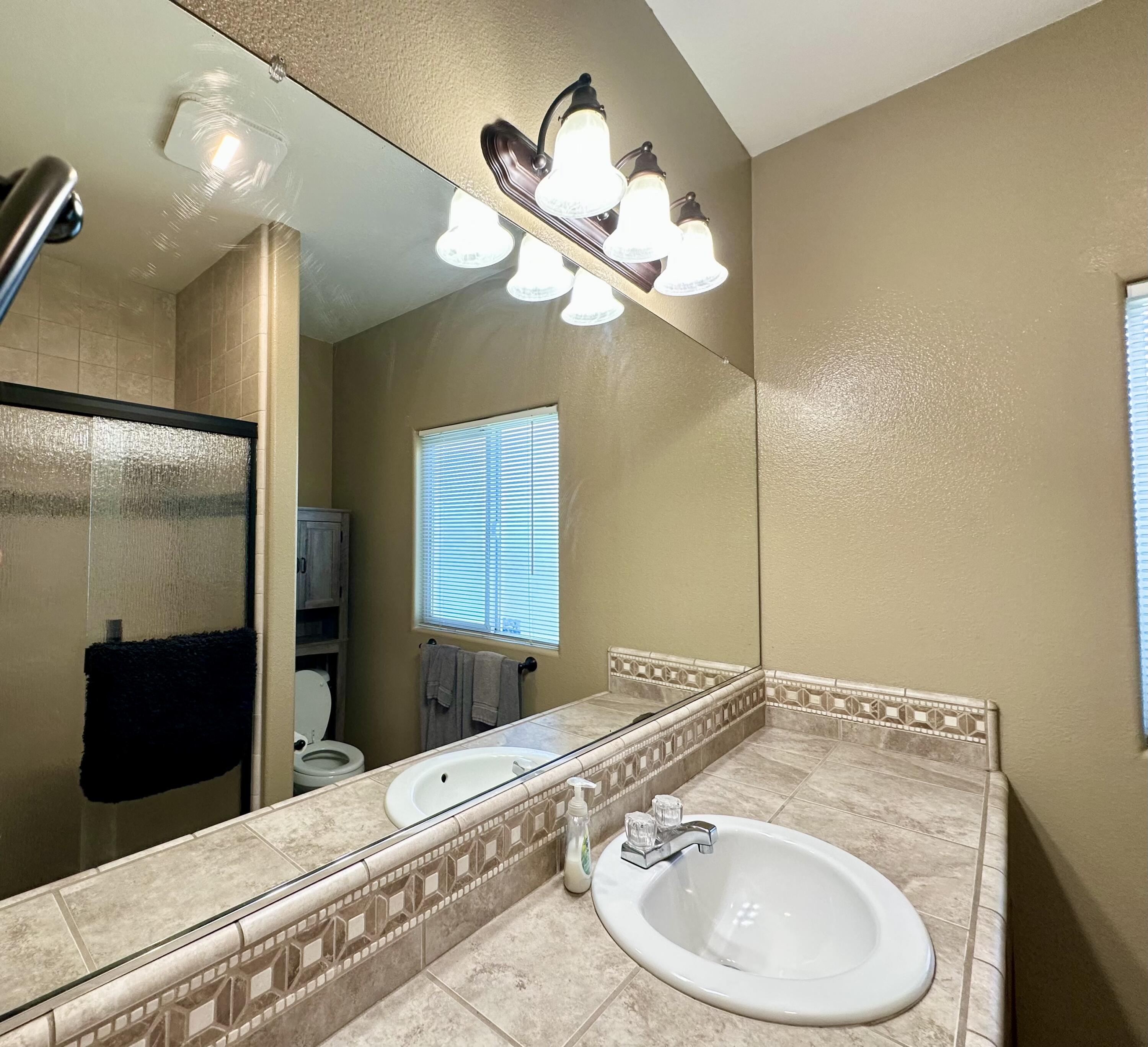 1831 W Castle Ave Avenue