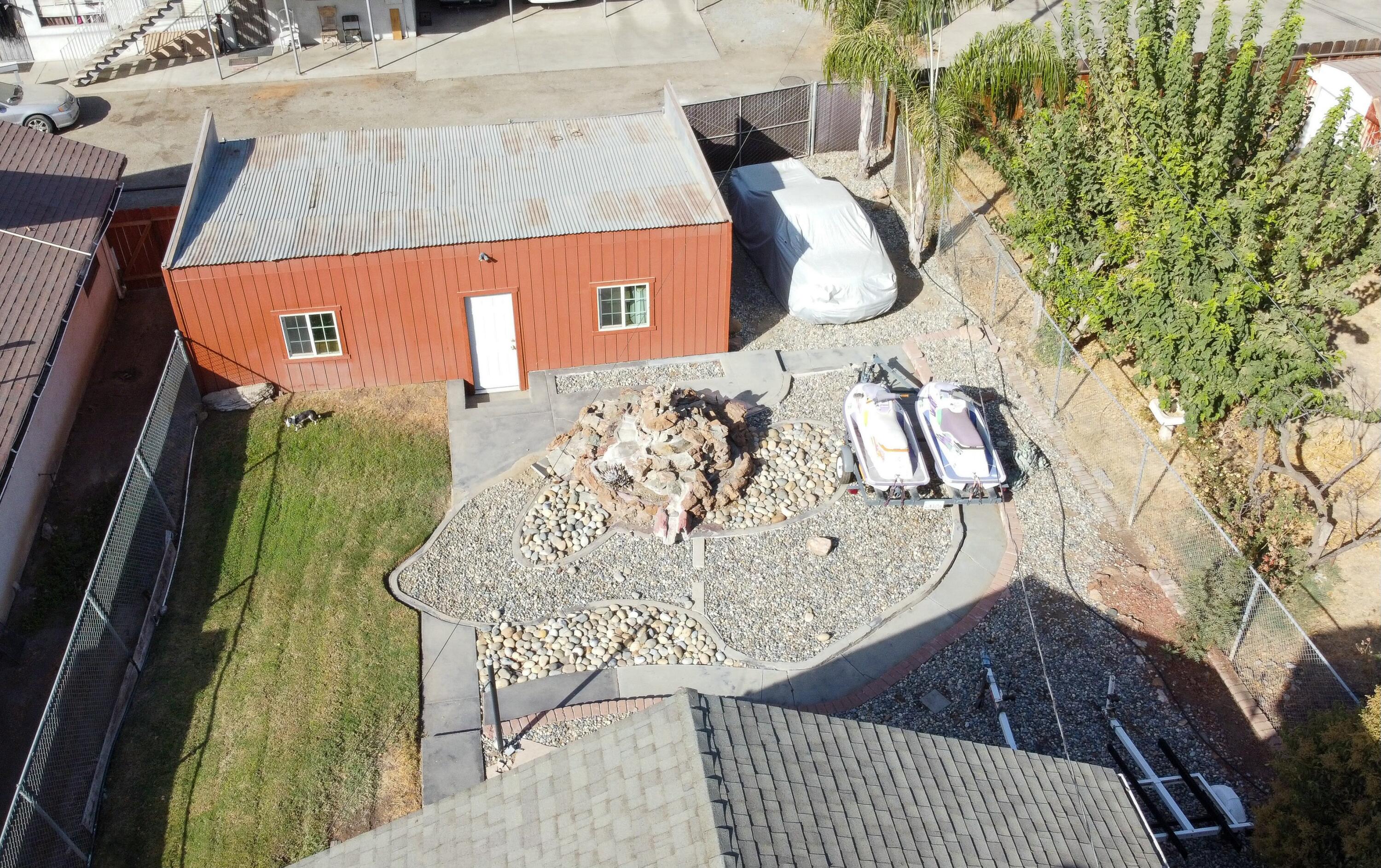 459 N El Granito Street