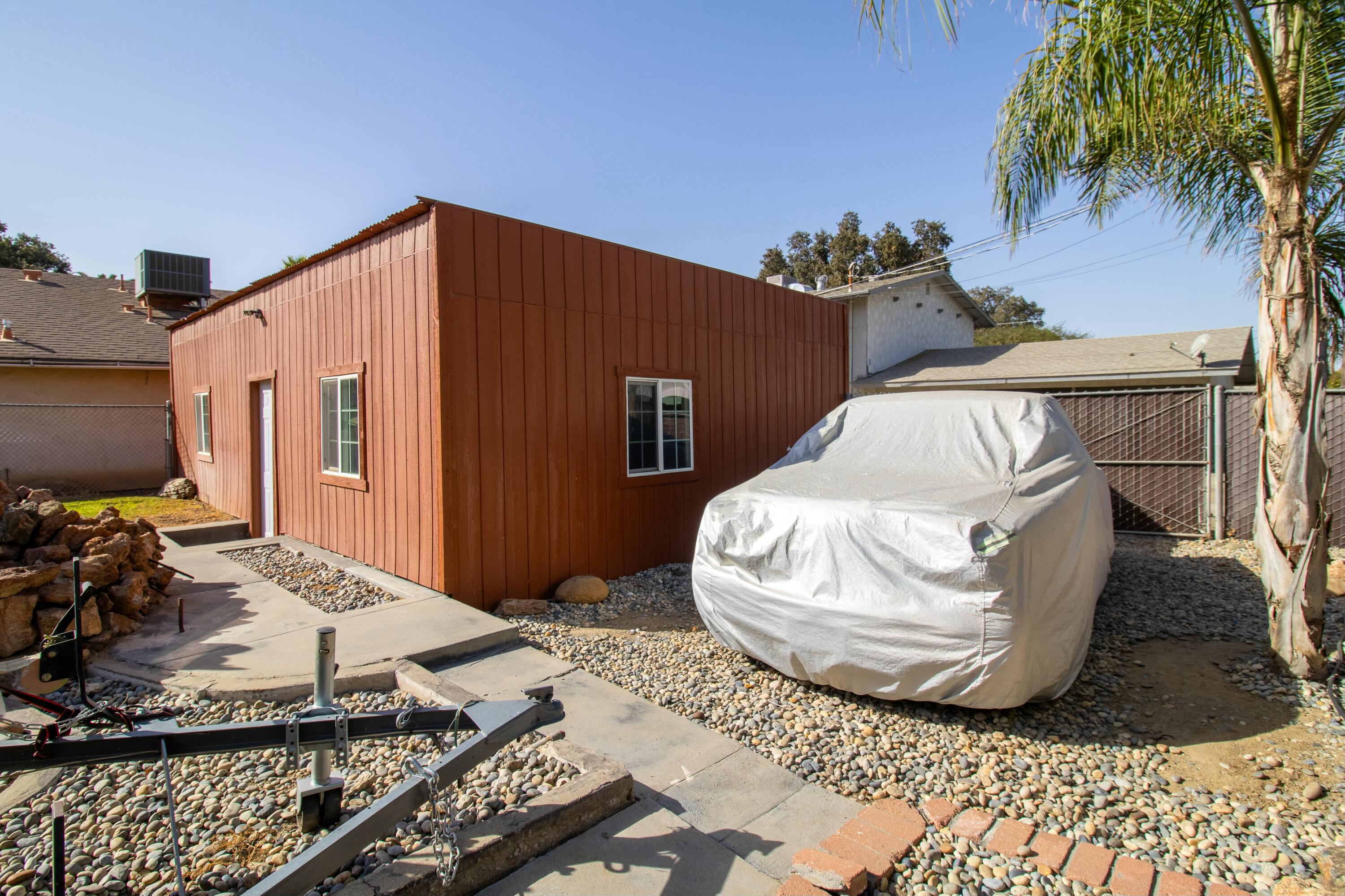 459 N El Granito Street