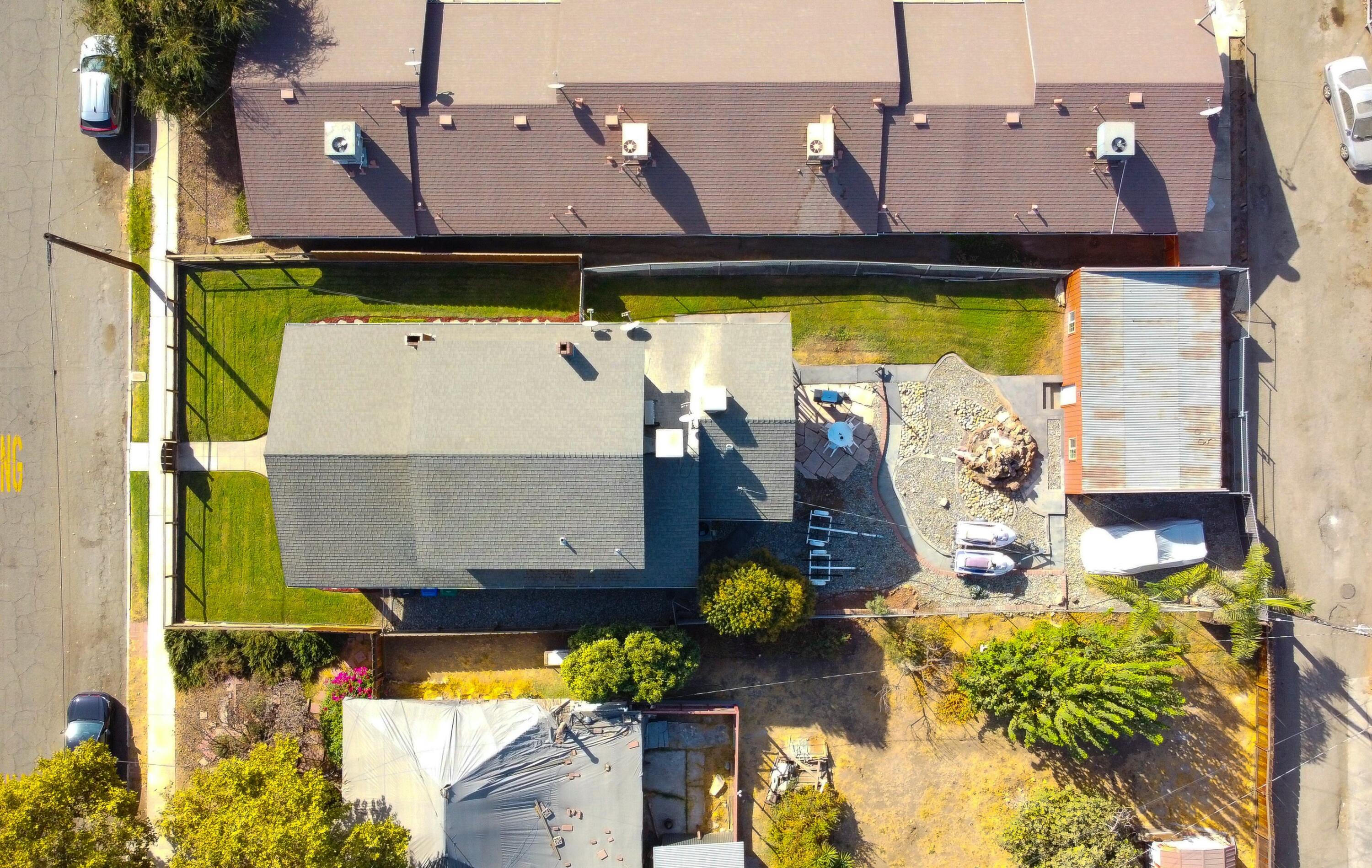 459 N El Granito Street