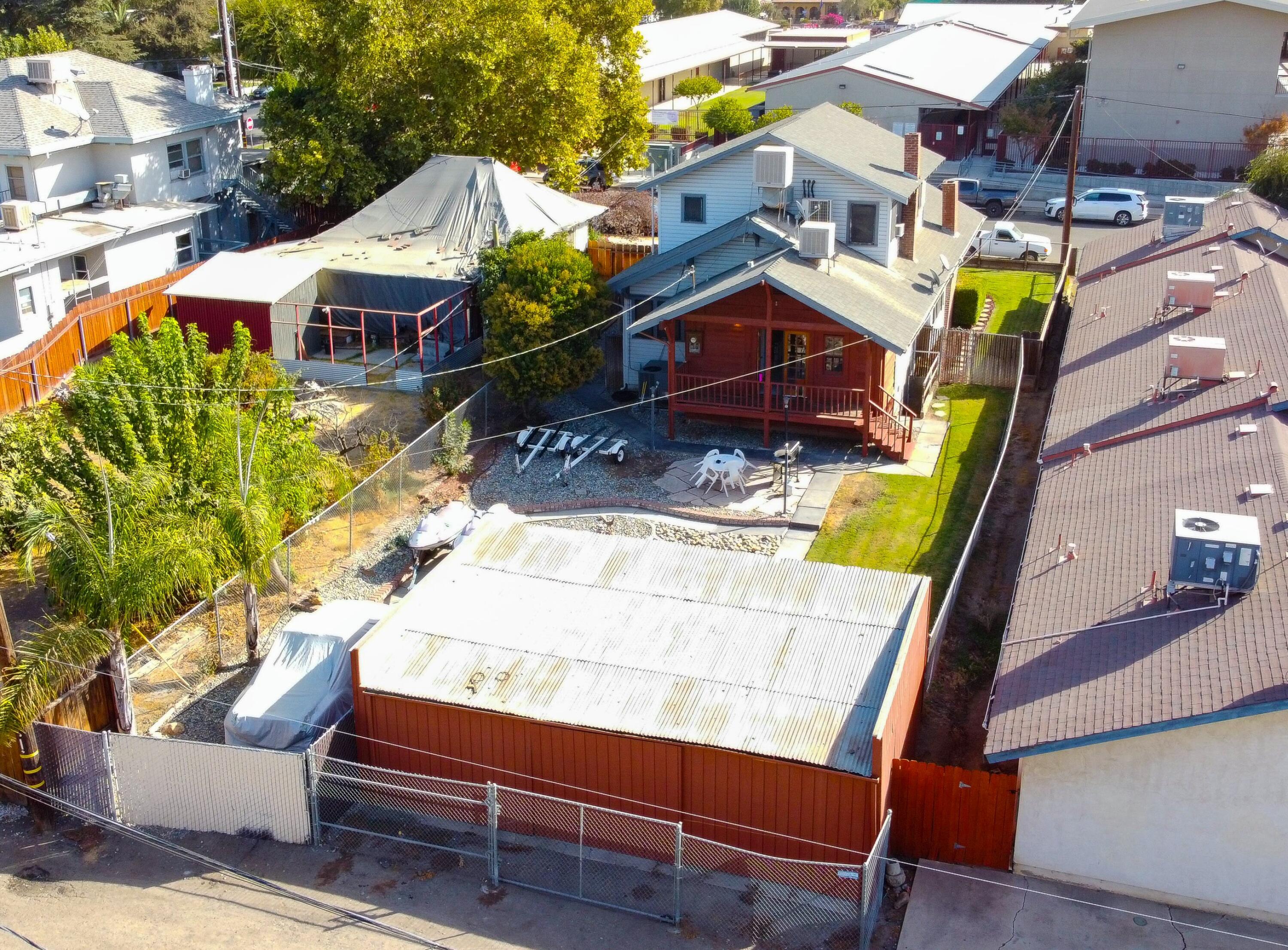 459 N El Granito Street