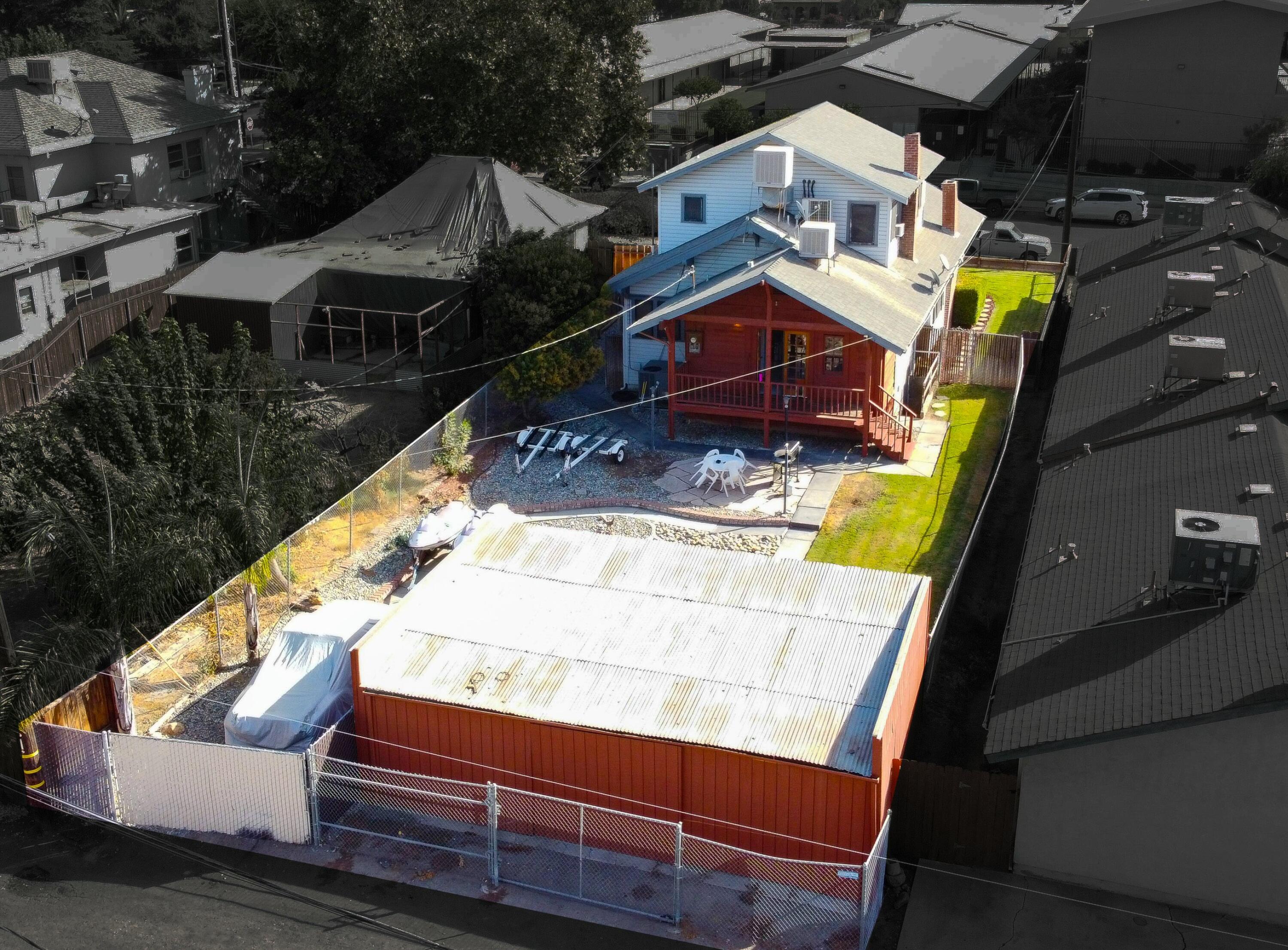 459 N El Granito Street