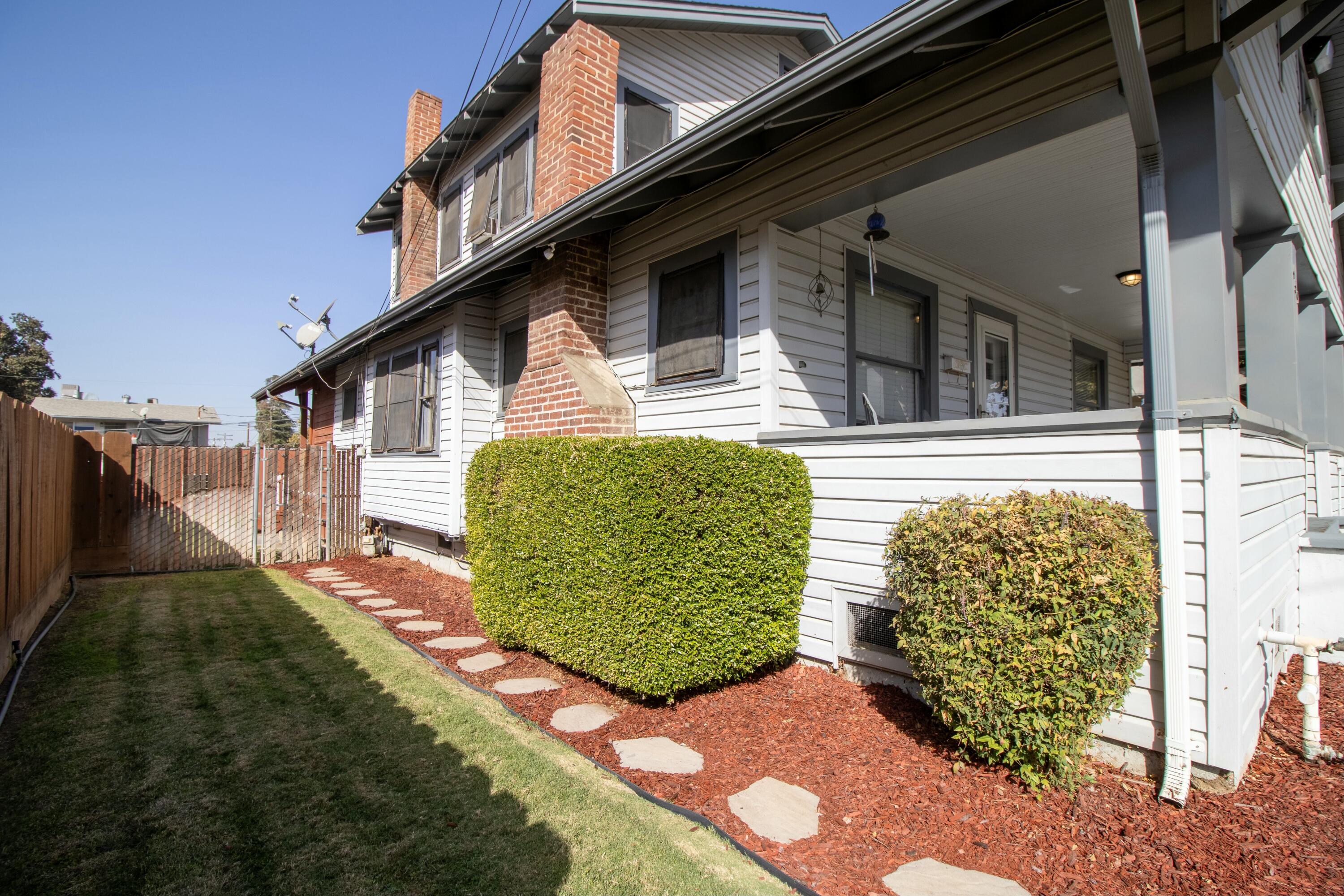 459 N El Granito Street