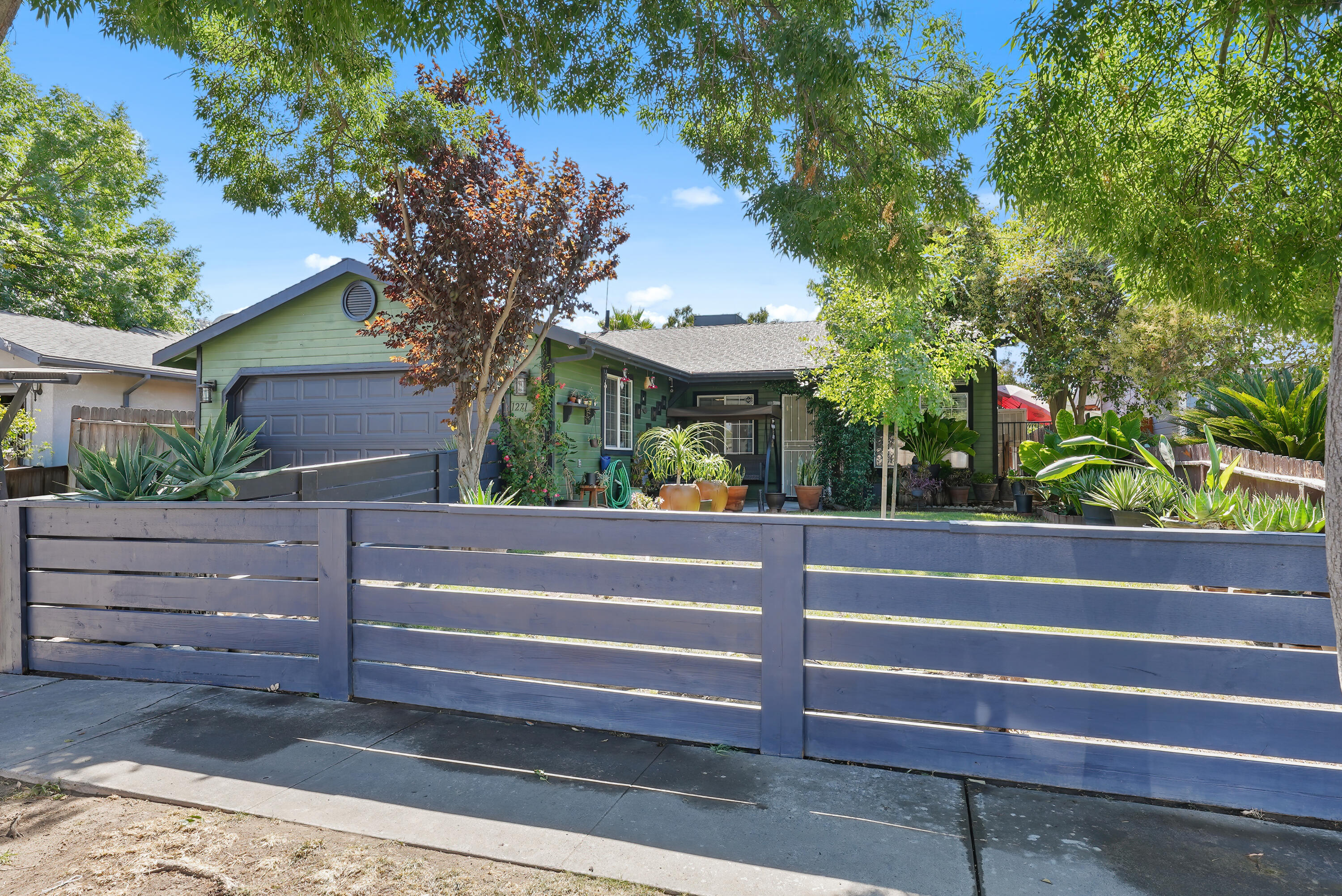 1271 Deer Creek Street