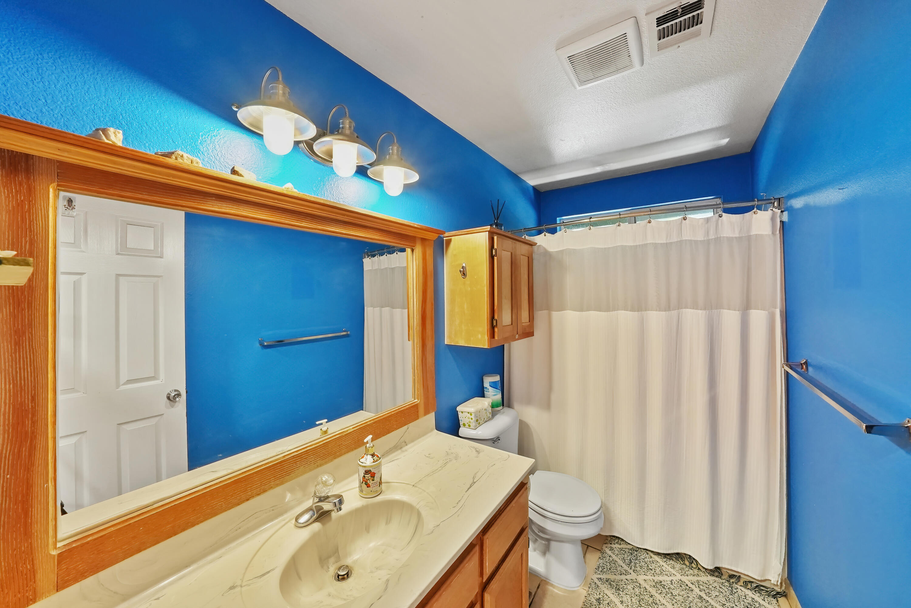 1271 Deer Creek Street