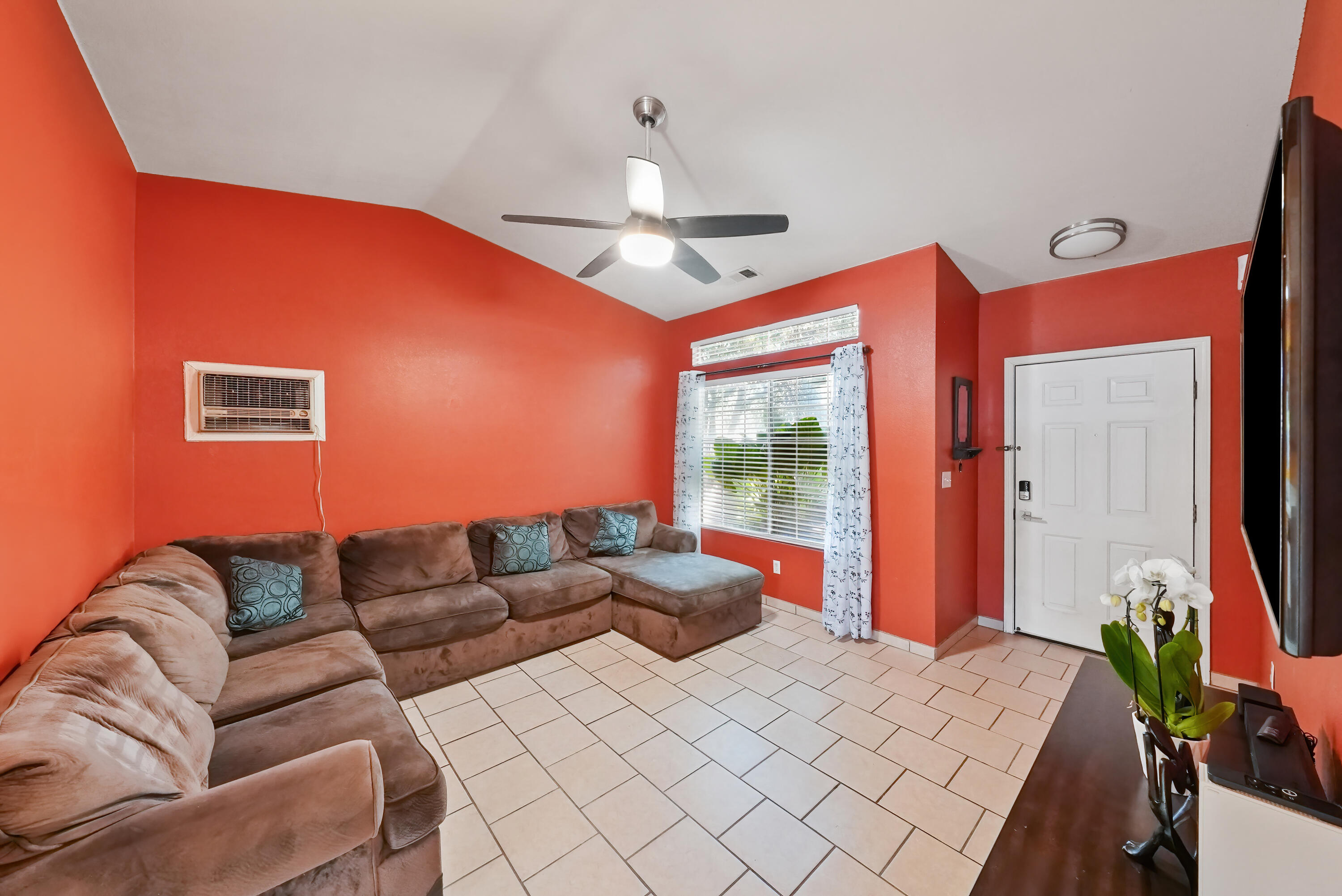 1271 Deer Creek Street