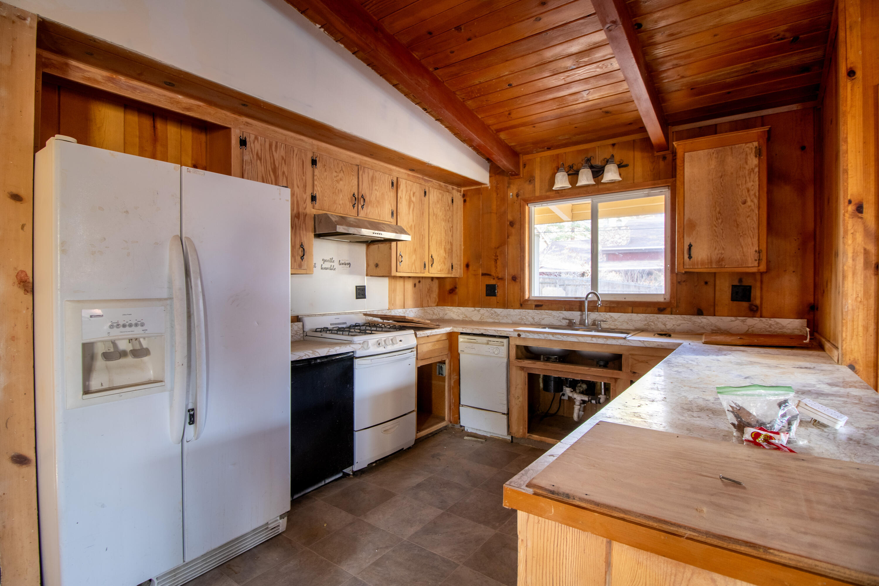 5608 Sheepcreek Drive