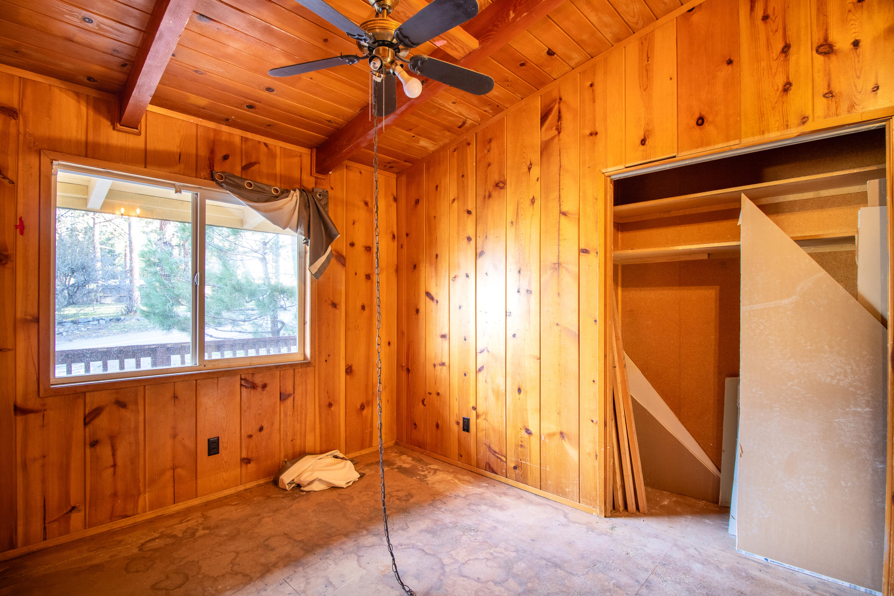 5608 Sheepcreek Drive