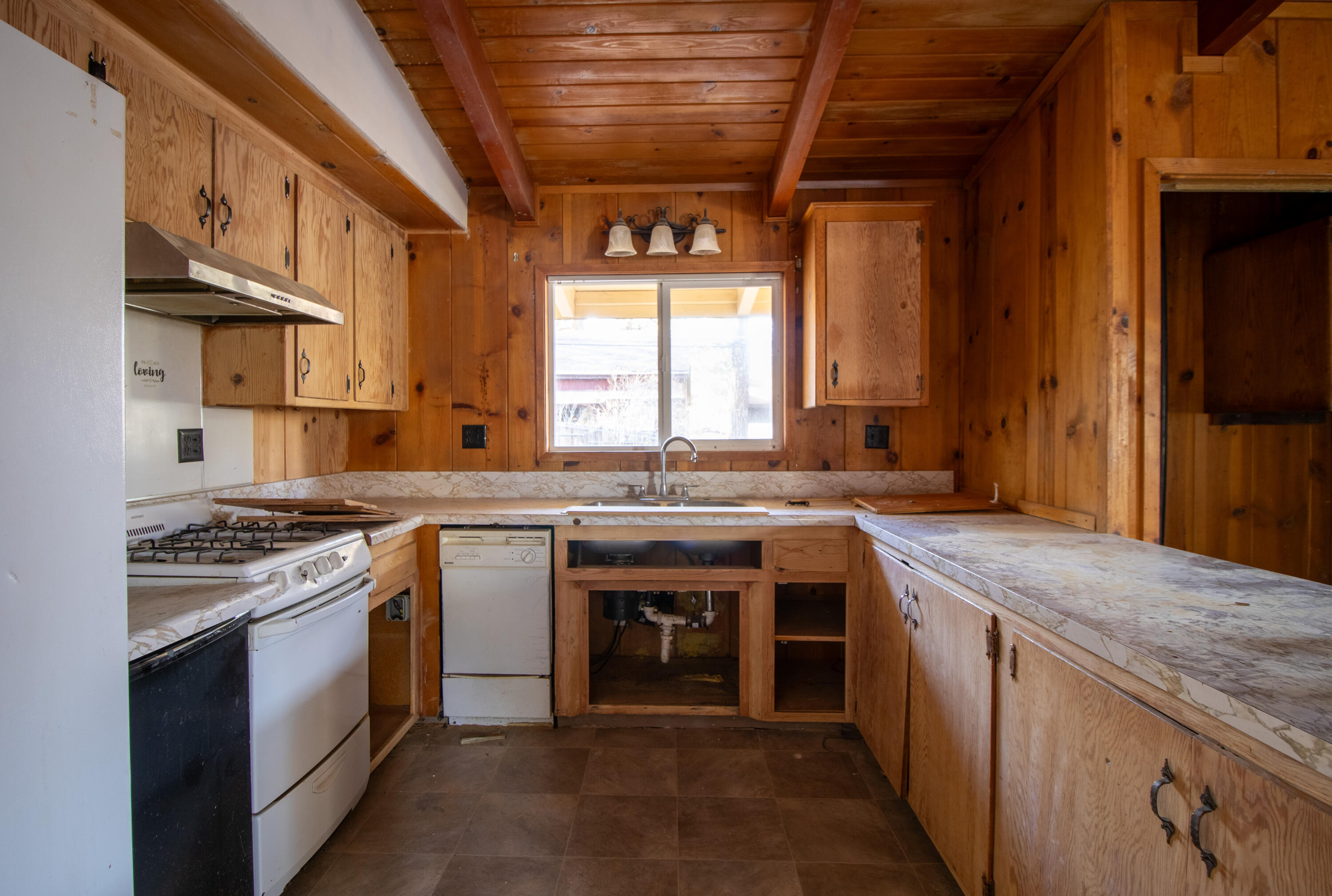 5608 Sheepcreek Drive