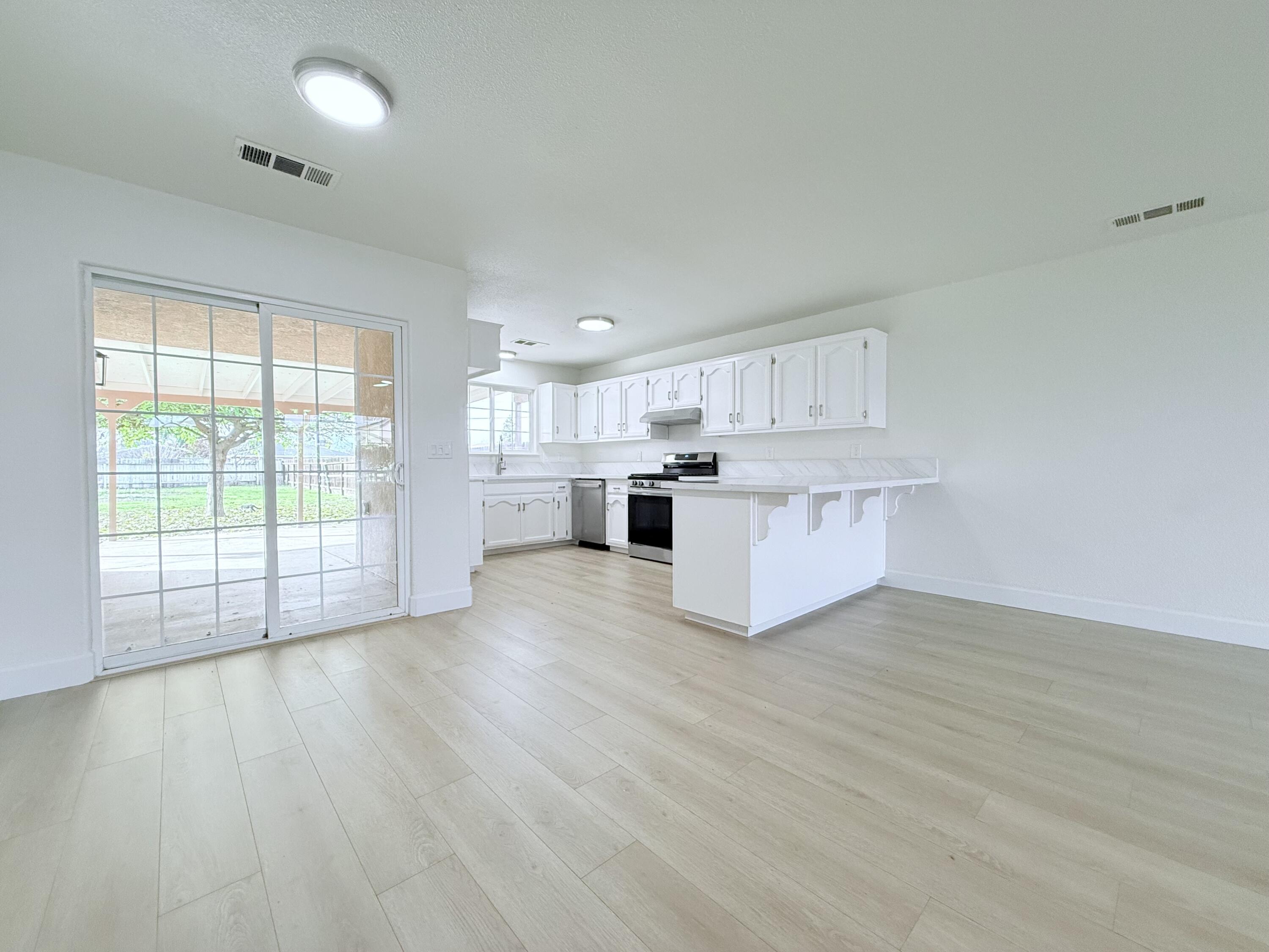 429 S Sacramento Street