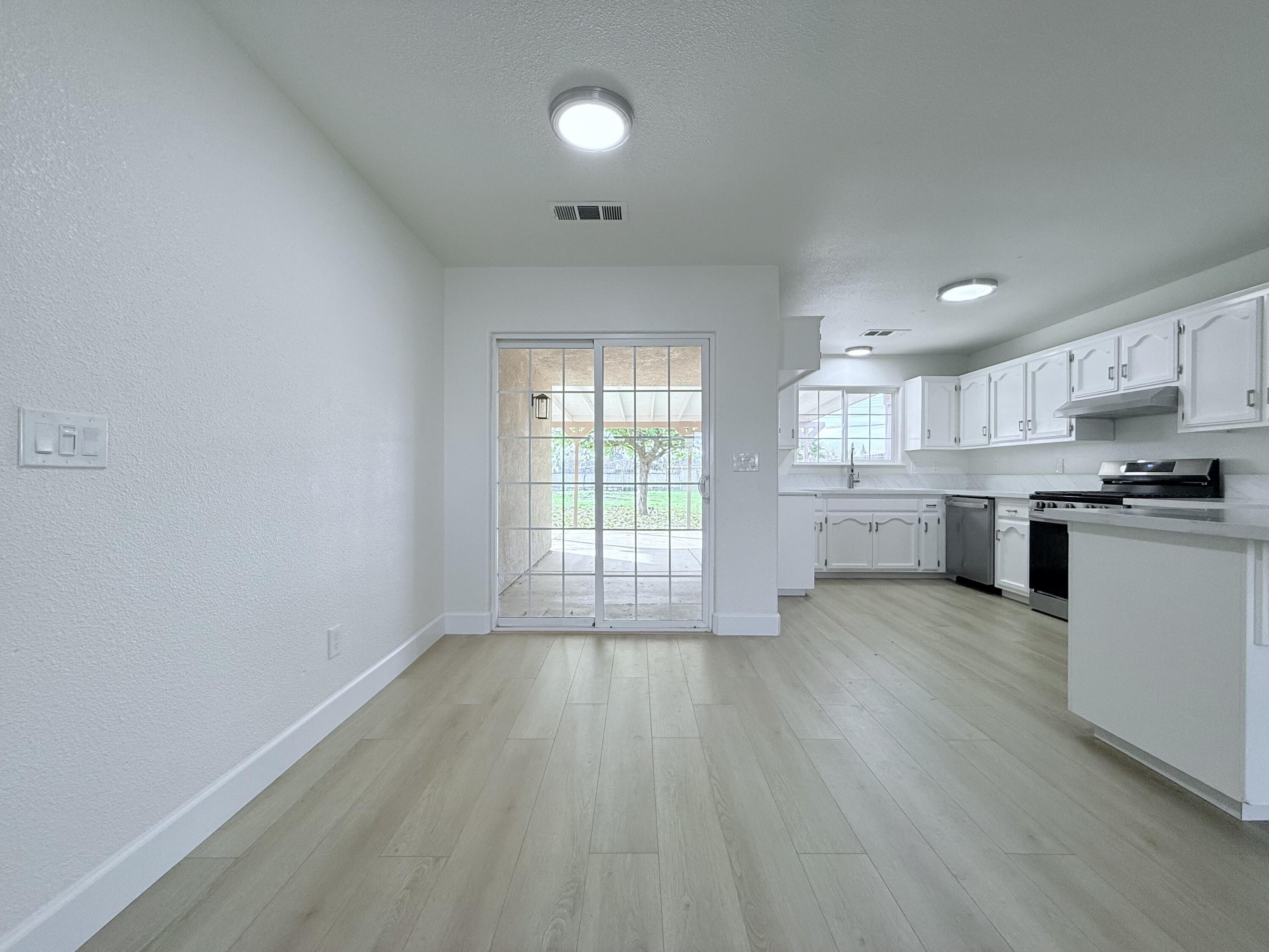 429 S Sacramento Street