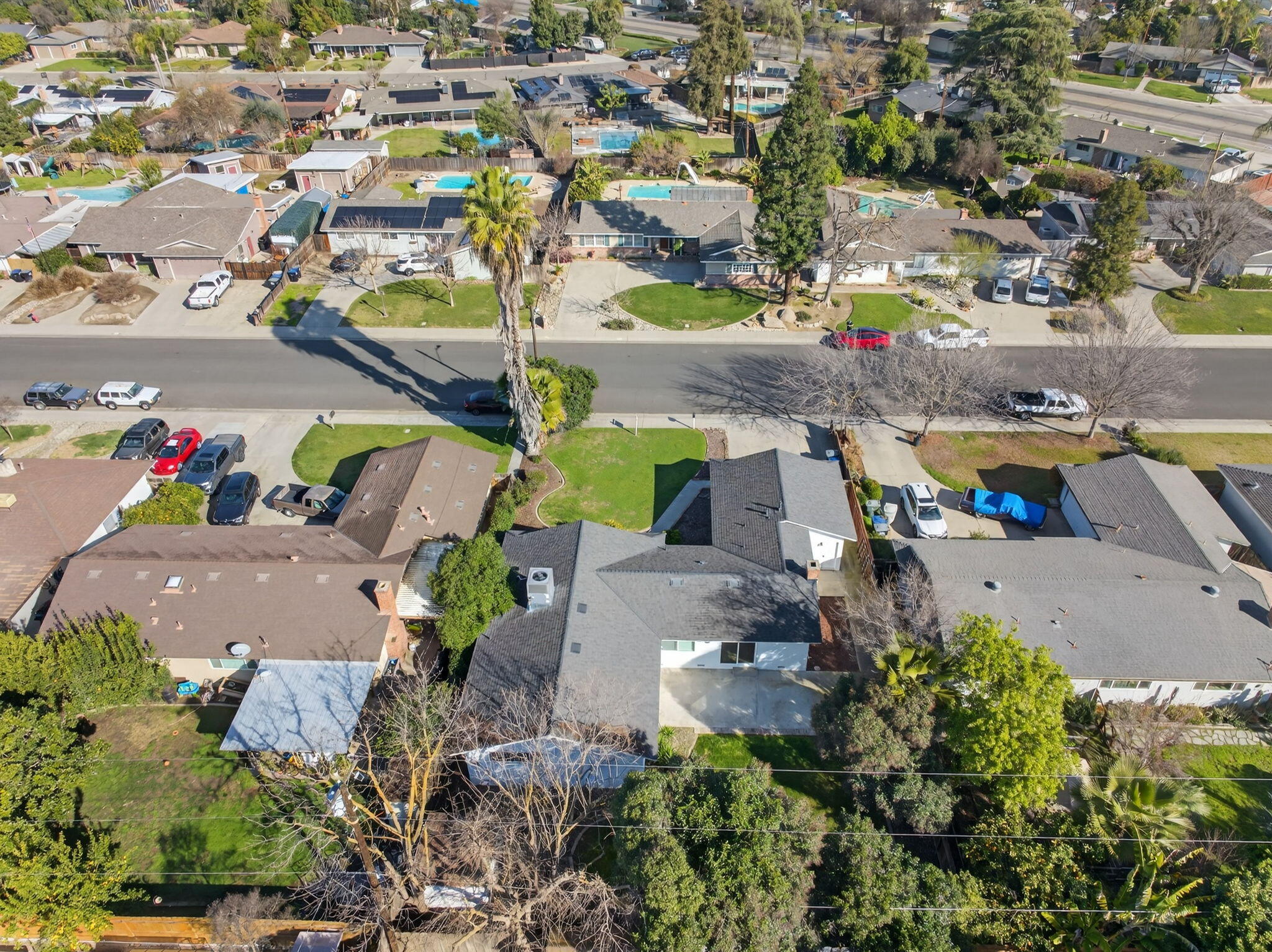 3035 W Cambridge Avenue