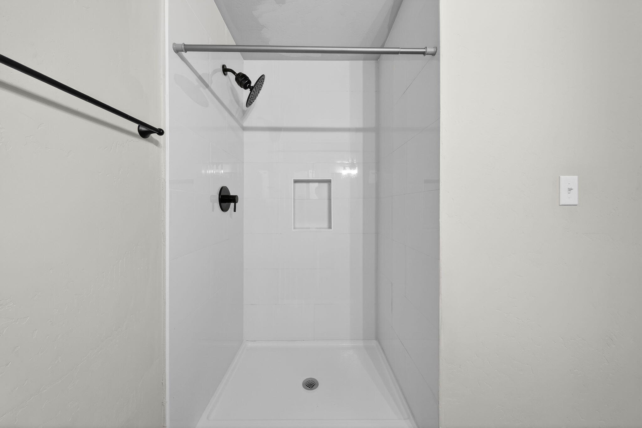 3035 W Cambridge Avenue