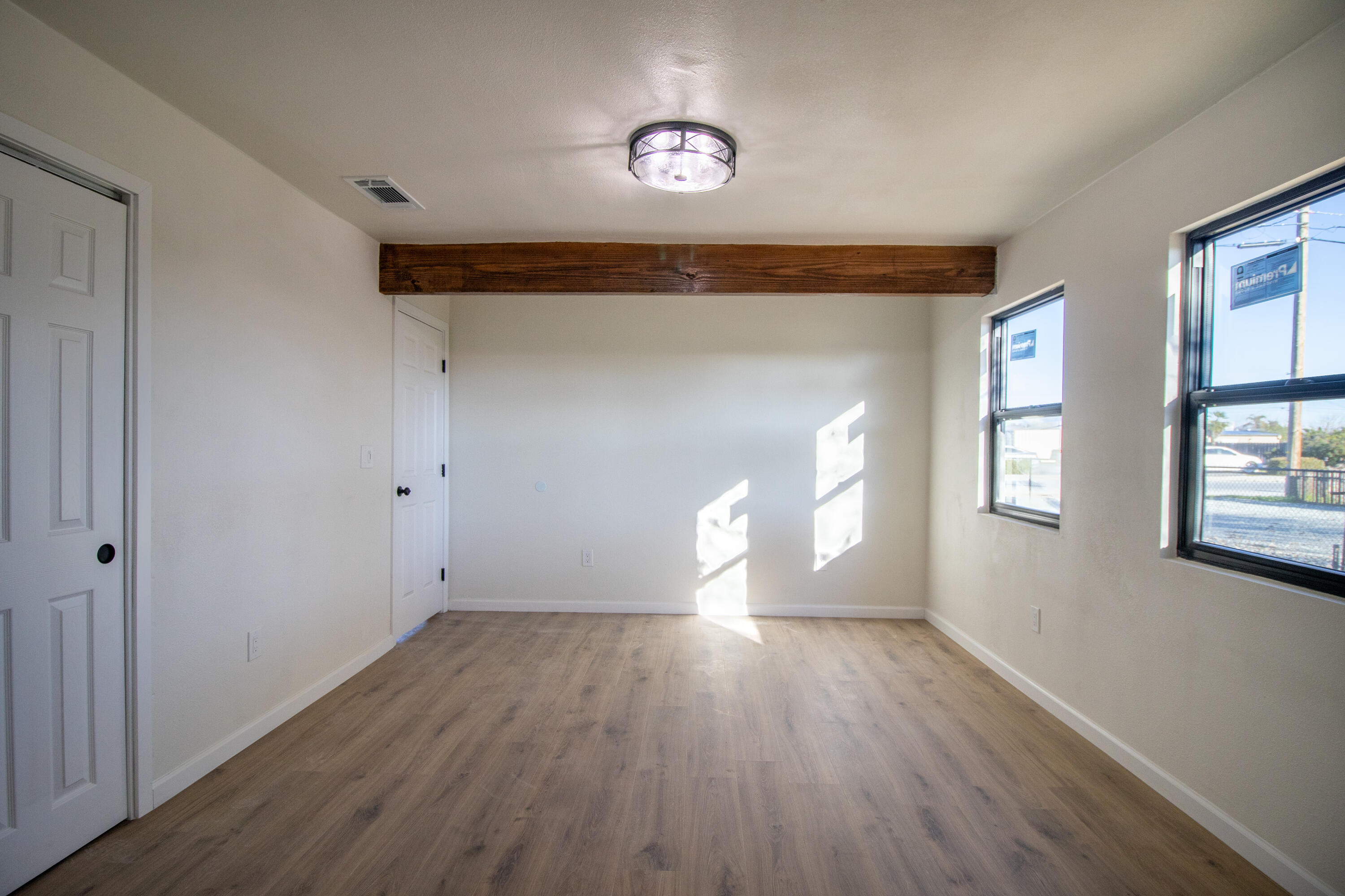 843 S Cottage Street