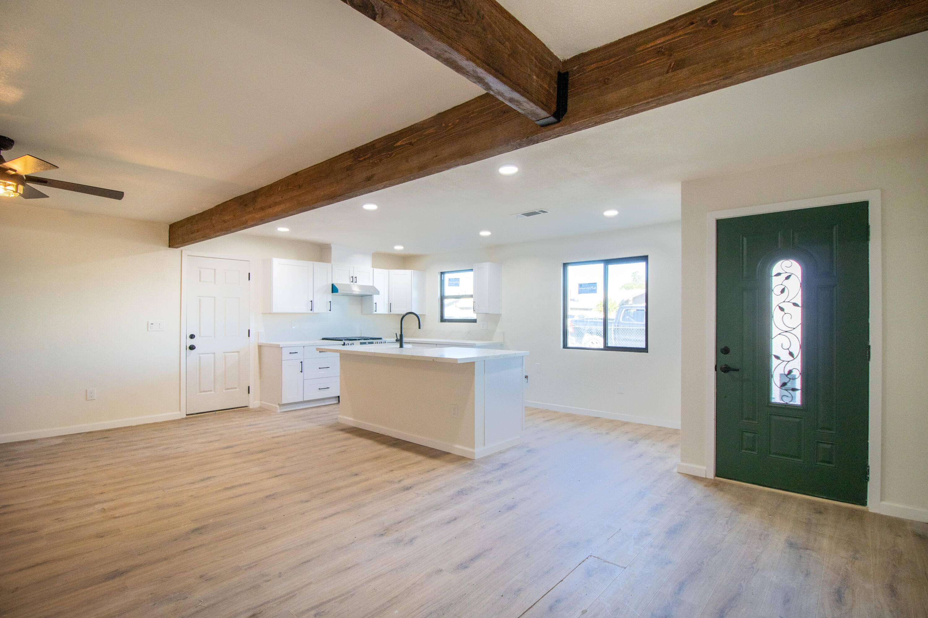 843 S Cottage Street