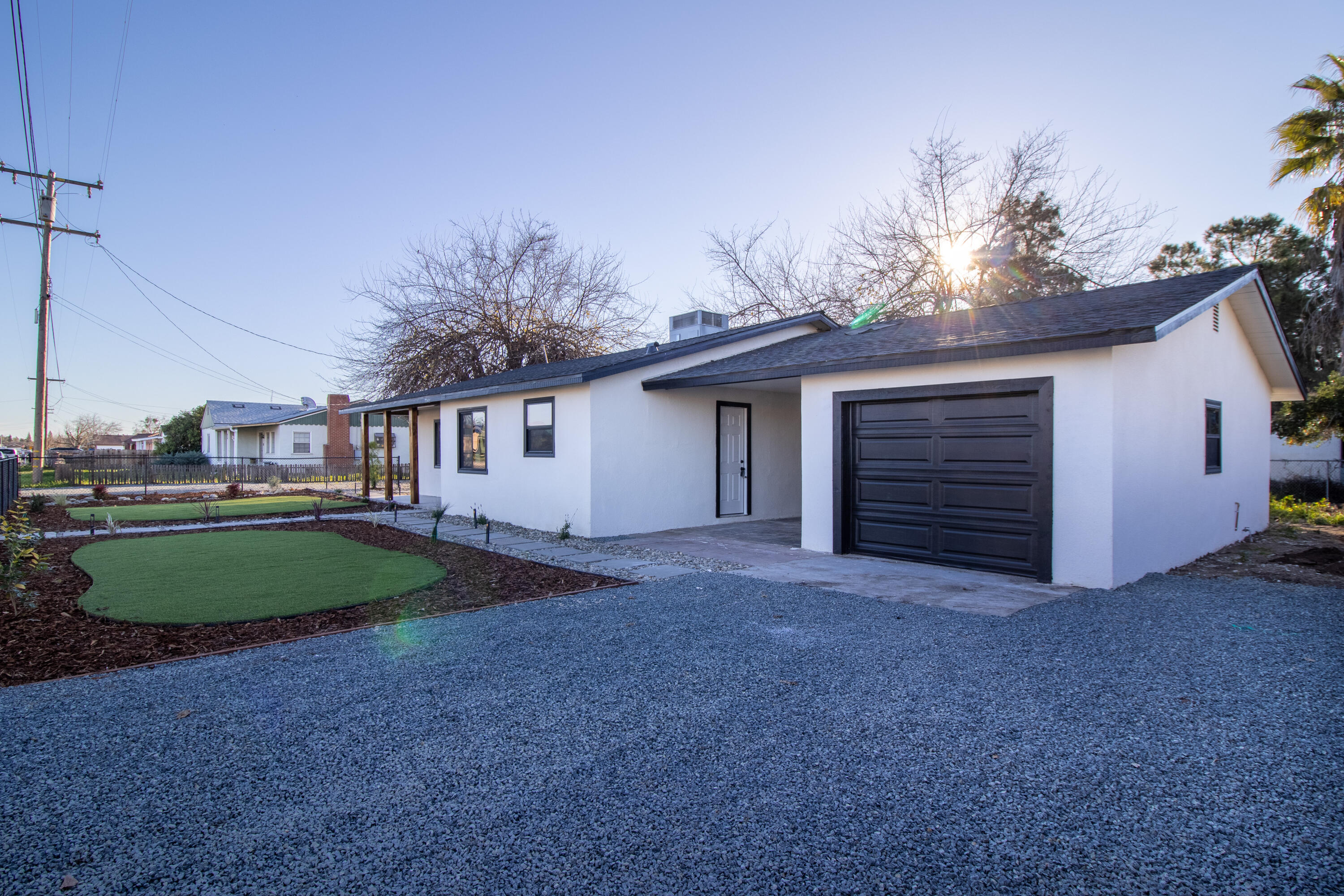 843 S Cottage Street