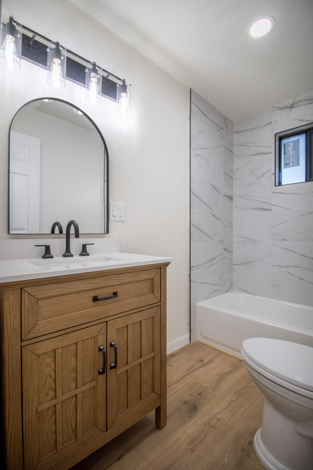 843 S Cottage Street