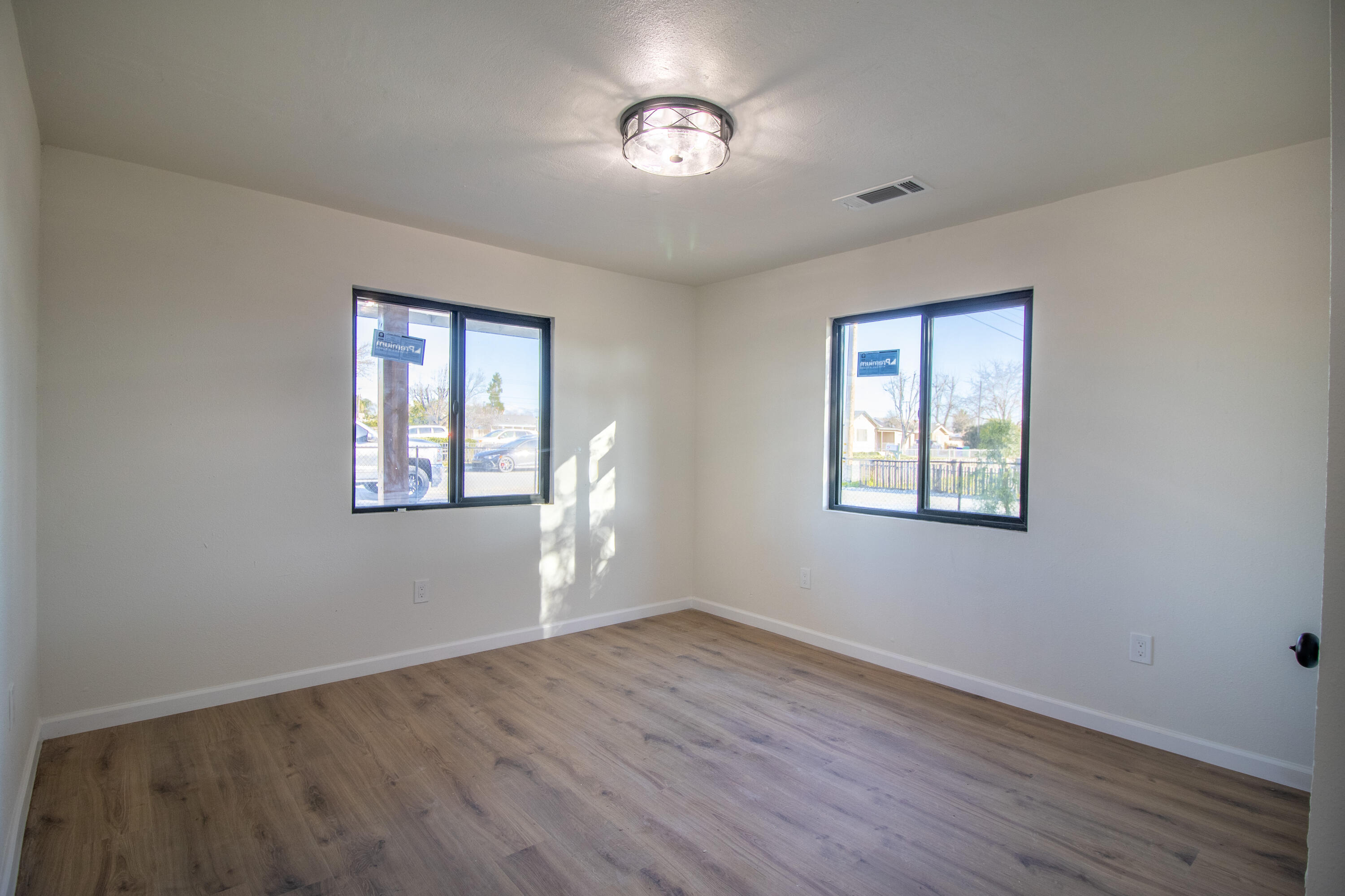 843 S Cottage Street