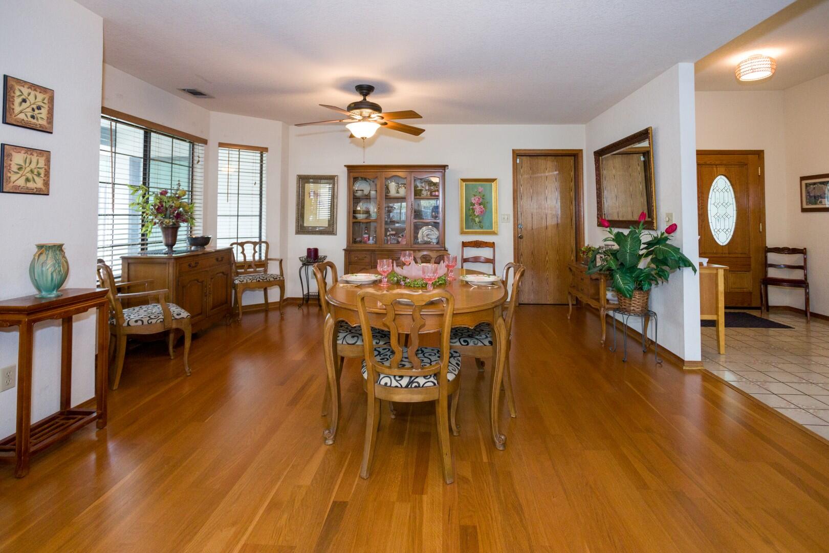 434 N Jennifer Way