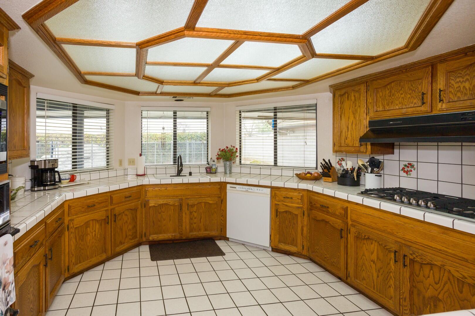 434 N Jennifer Way