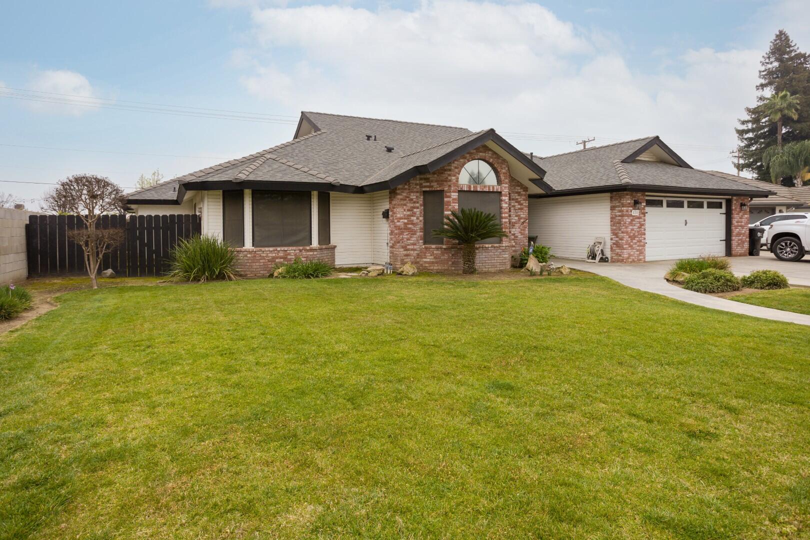 434 N Jennifer Way