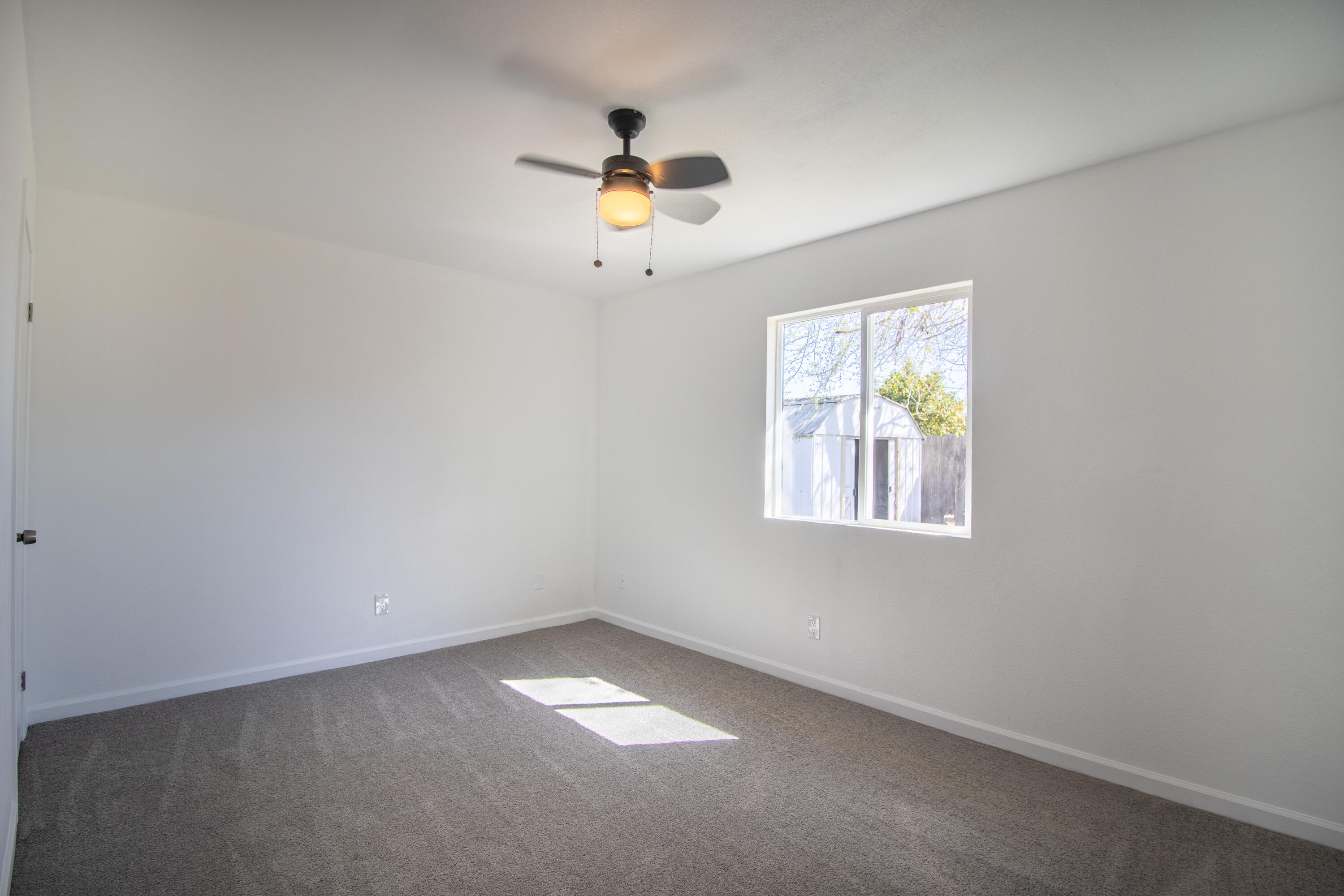 2165 E Richard Avenue