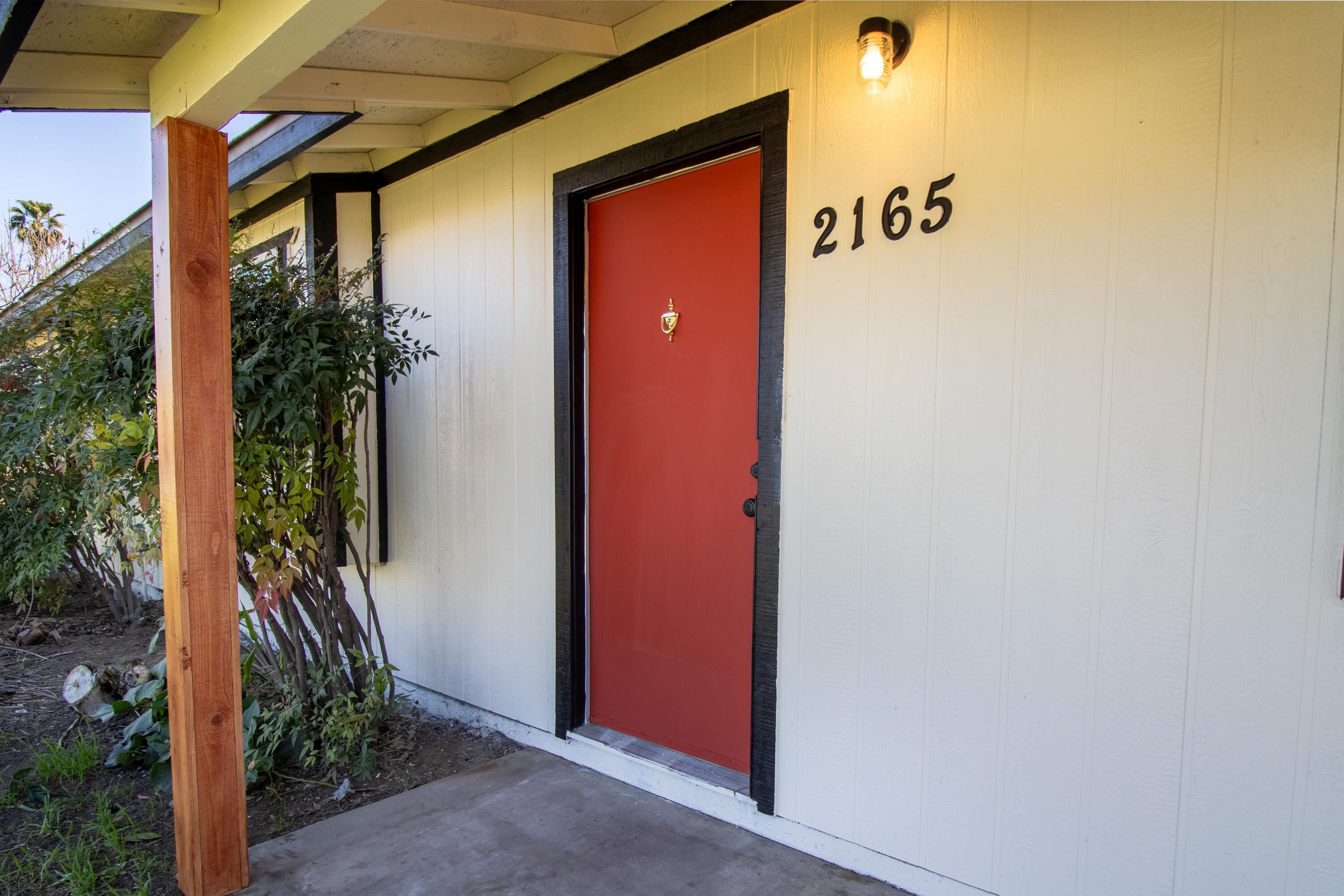 2165 E Richard Avenue