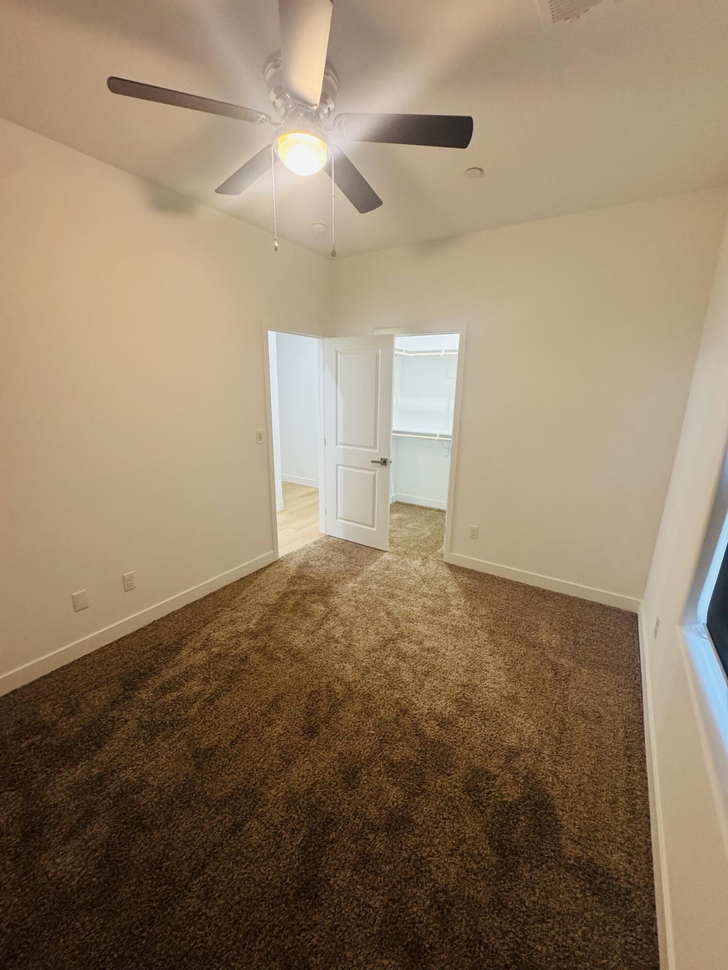 22690 Ave 182