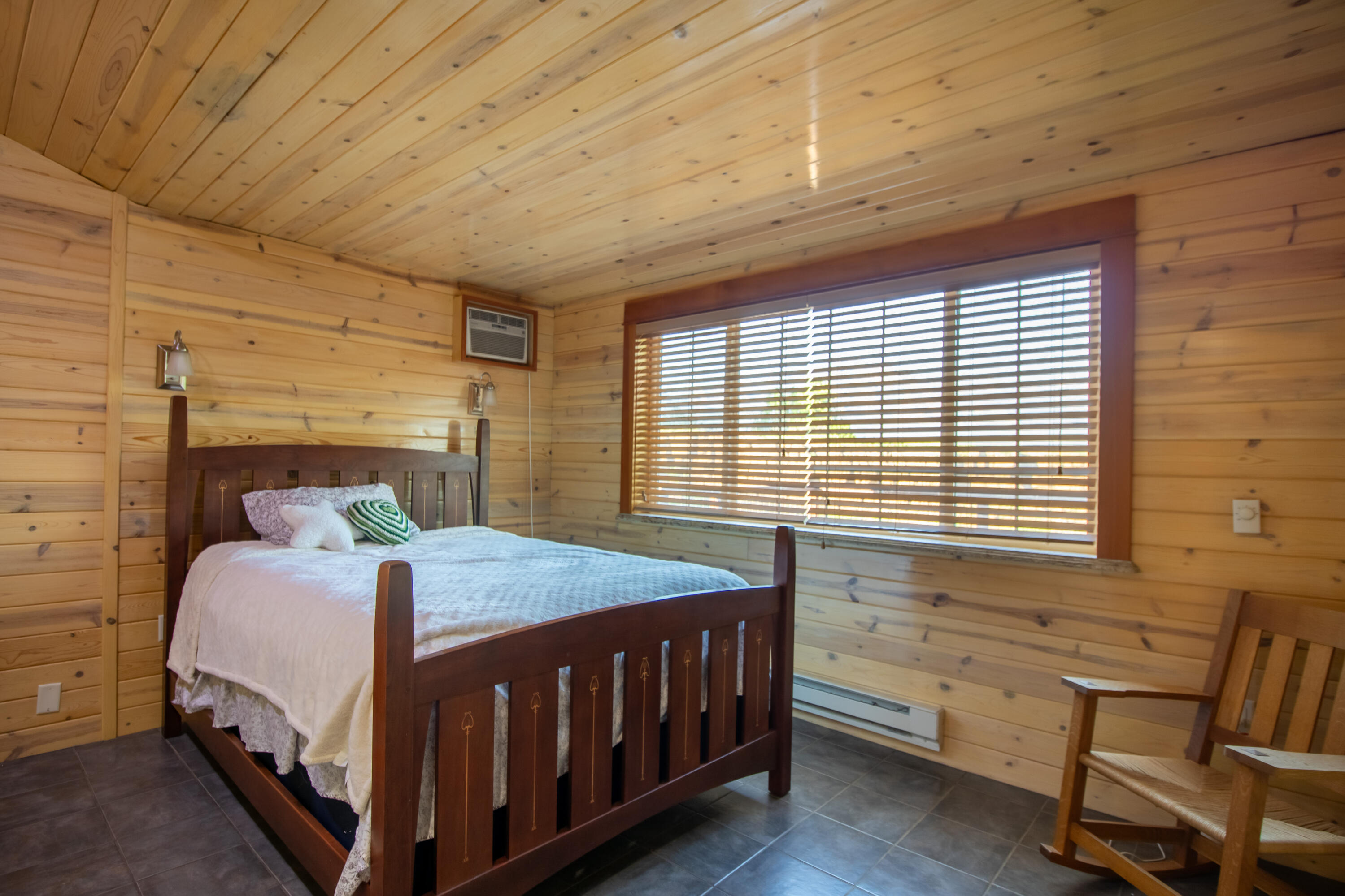 41652 Yokohl Valley Drive, A