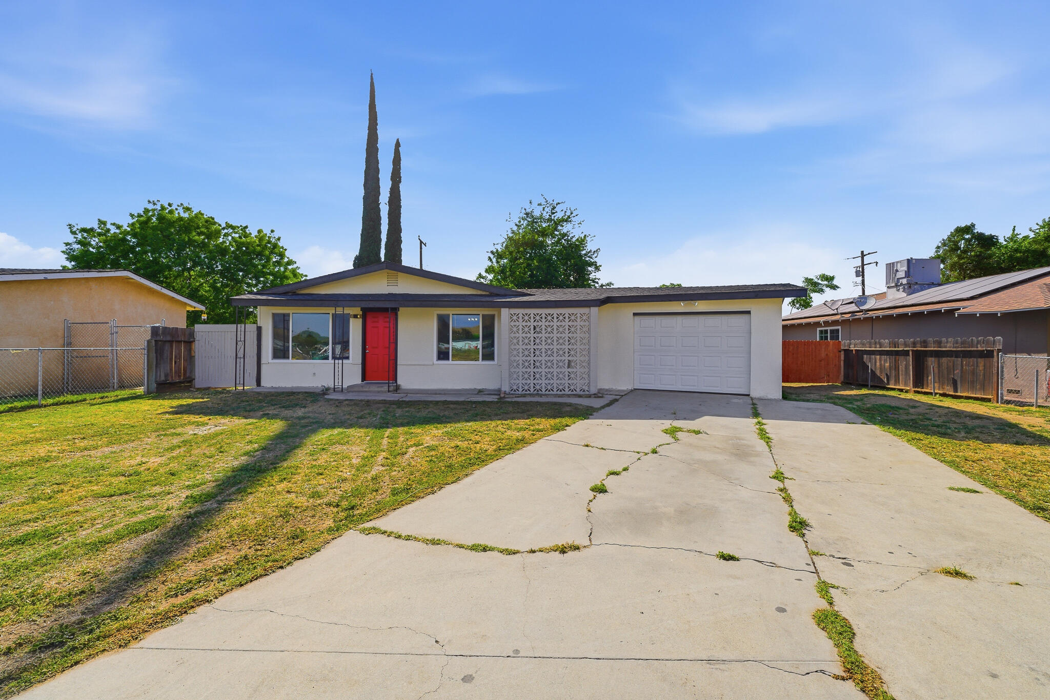 1963 Douglas Street
