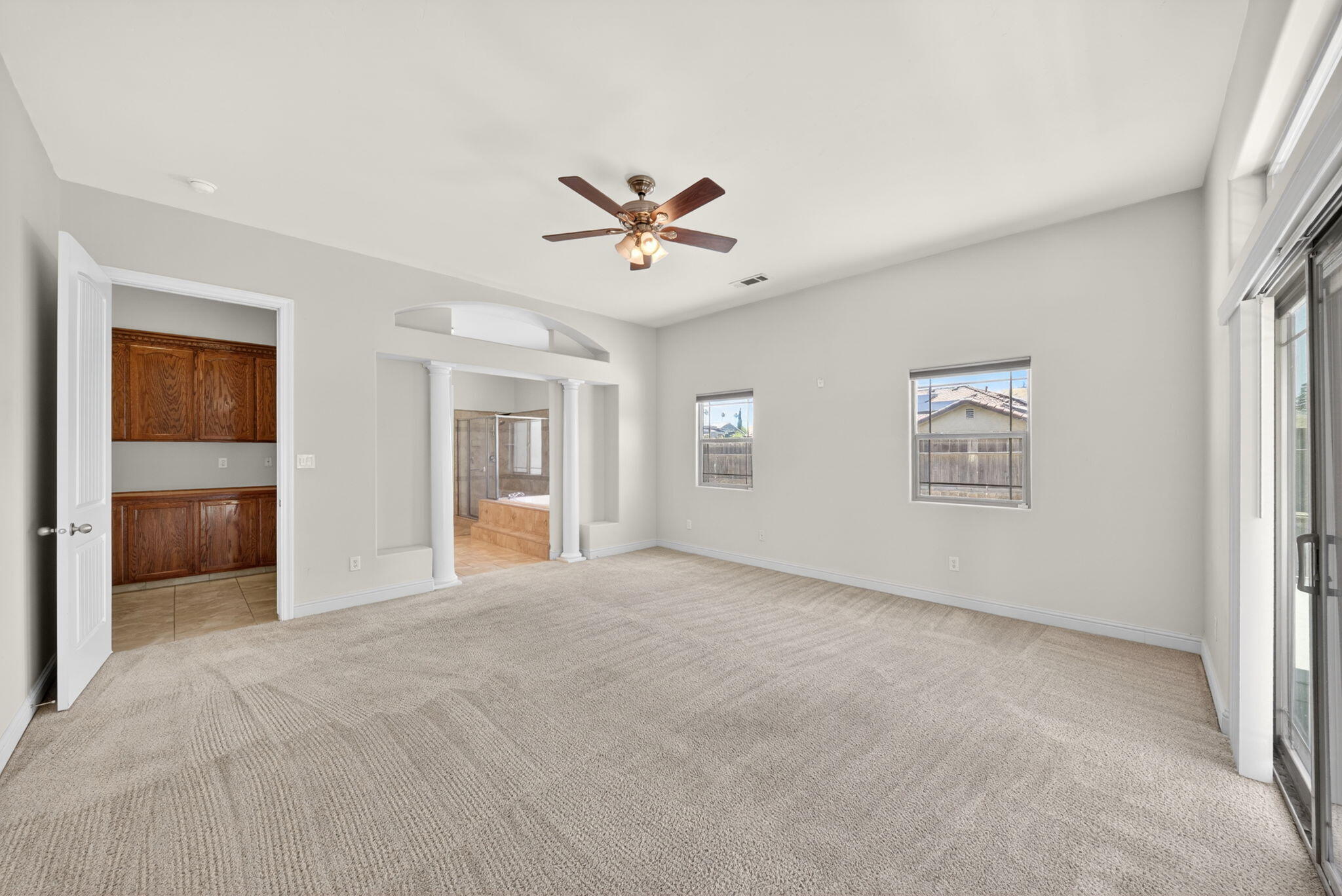 1567 NW Shelly Lane