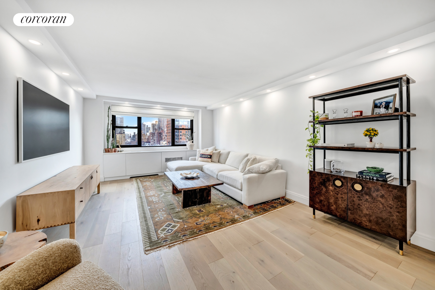 315 E 72ND Street 16K