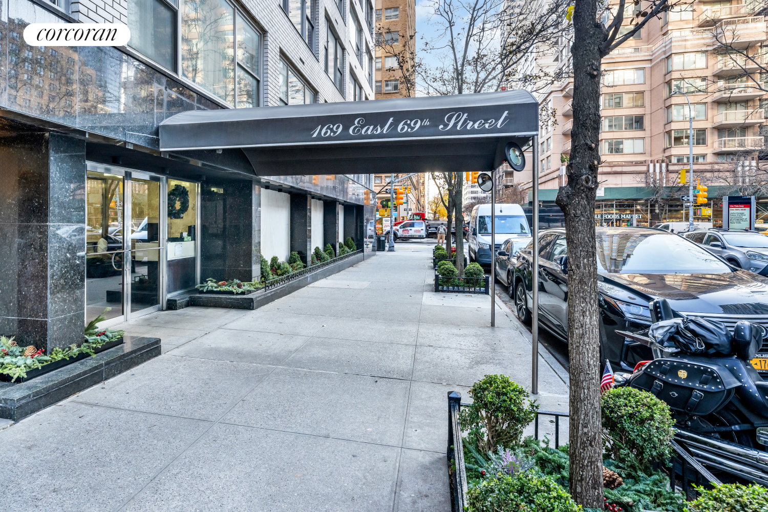 169 E 69TH Street 11C