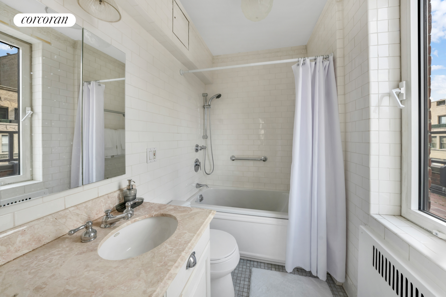 20 E 74TH Street 16B